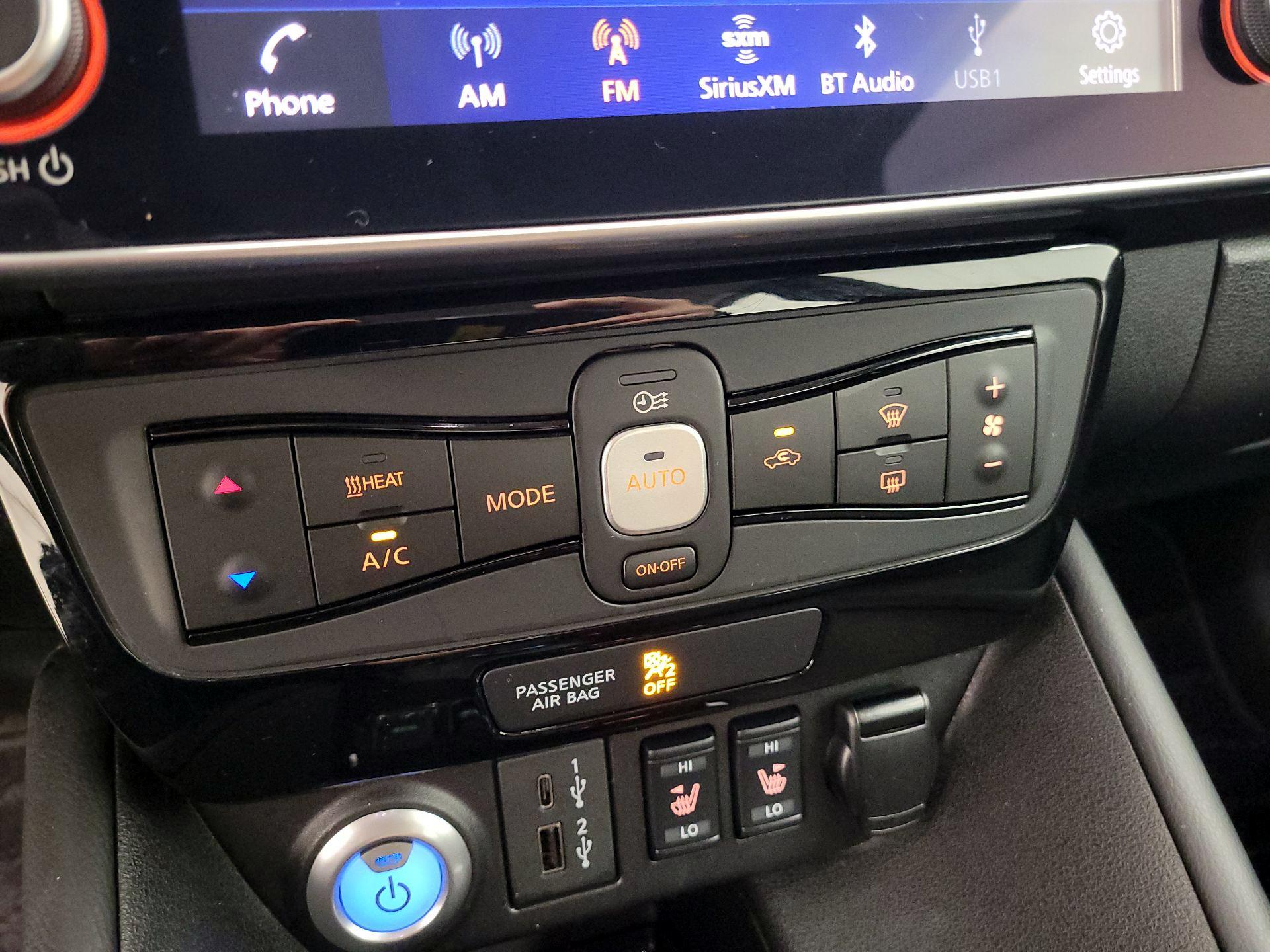 Thumbnail: 2024 Nissan Leaf - 17