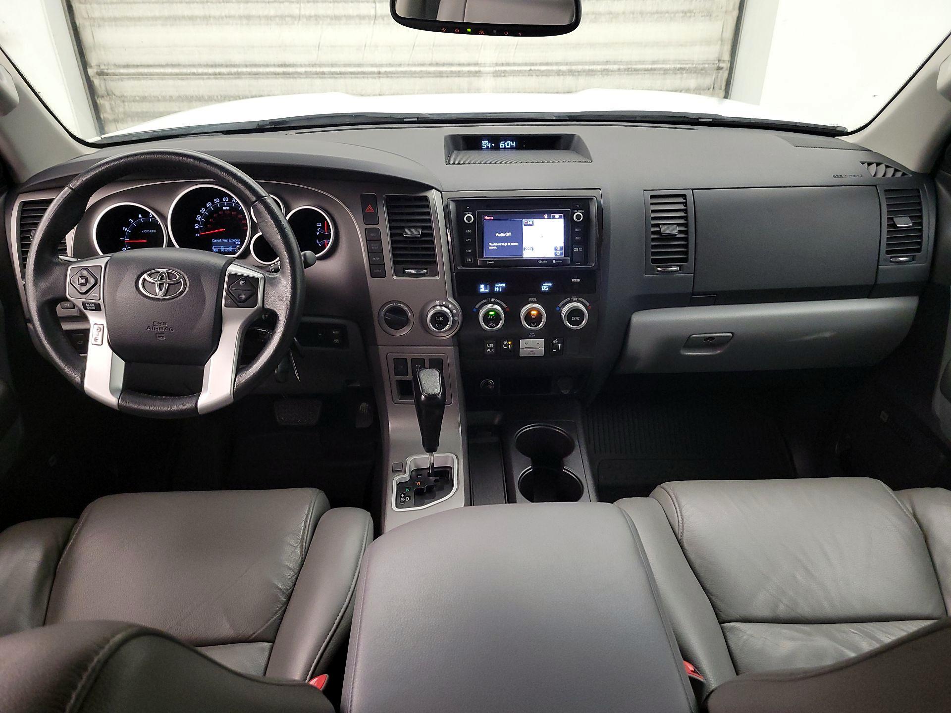 Thumbnail: 2016 Toyota Sequoia - 9