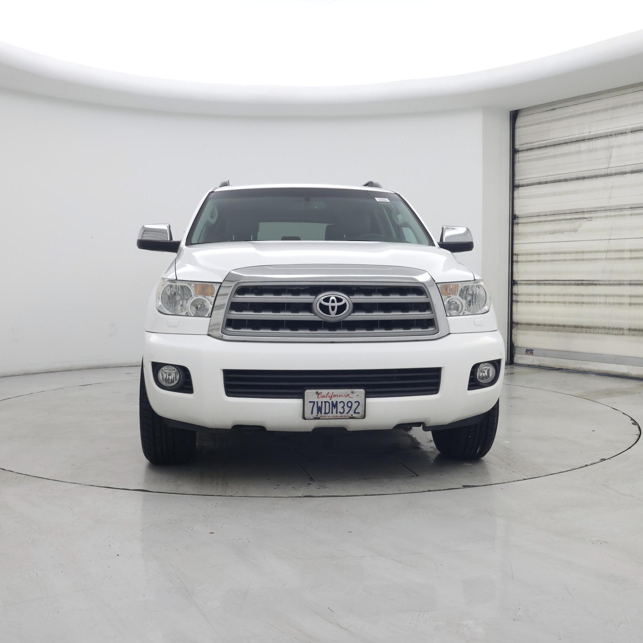 Thumbnail: 2016 Toyota Sequoia - 5