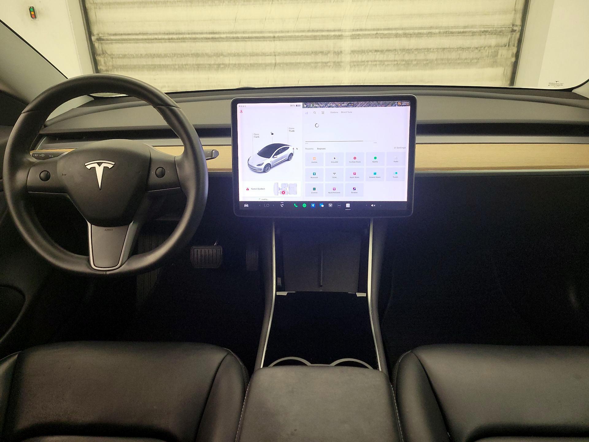 Thumbnail: 2019 Tesla Model 3 - 9