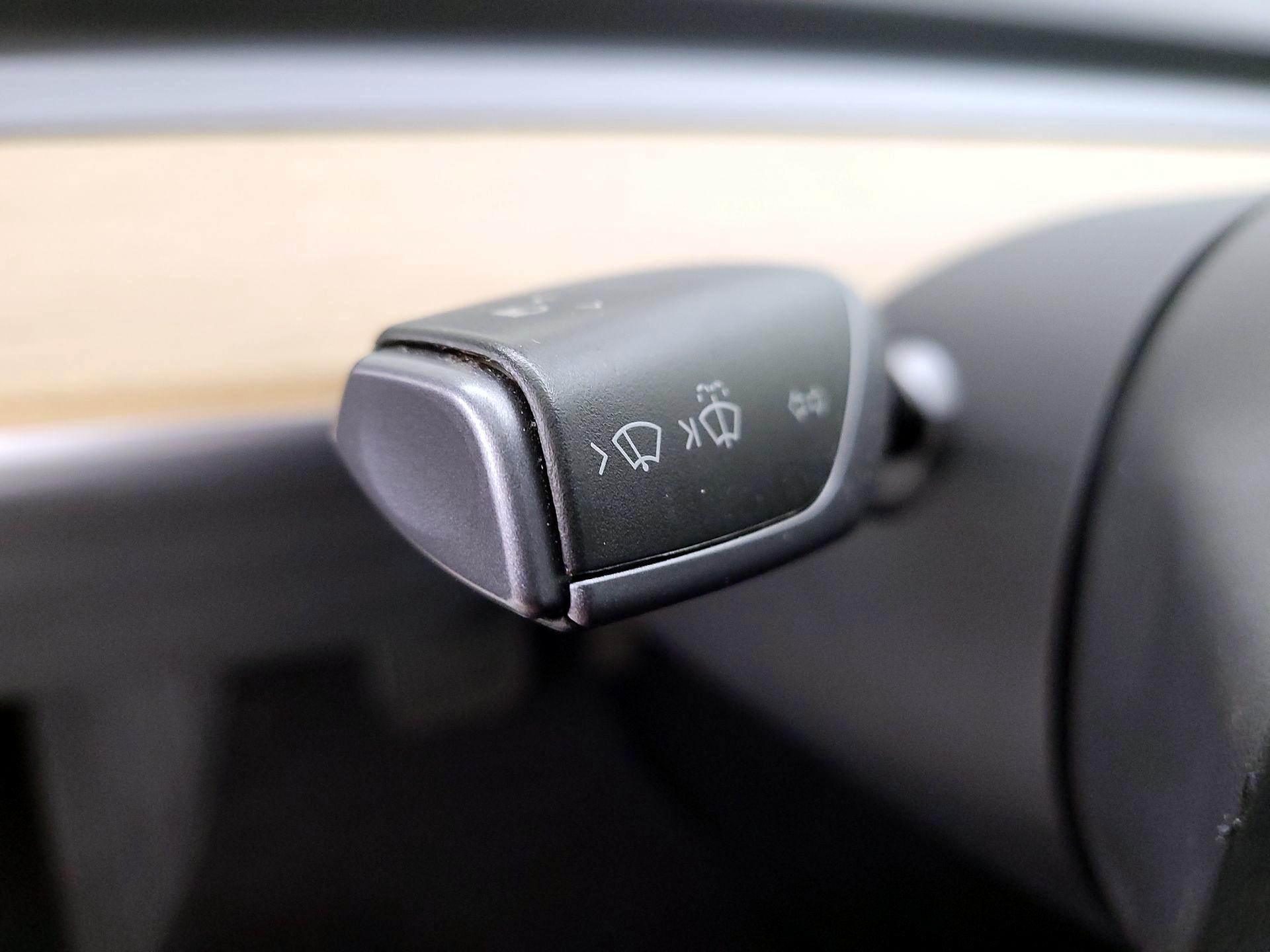 Thumbnail: 2019 Tesla Model 3 - 13