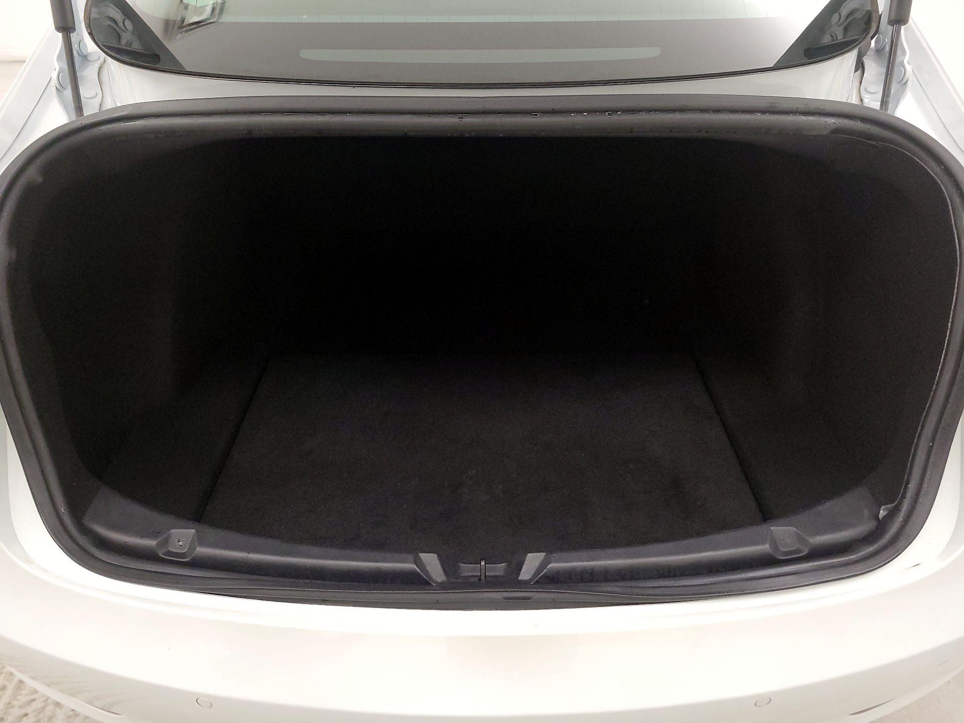 Thumbnail: 2019 Tesla Model 3 - 19