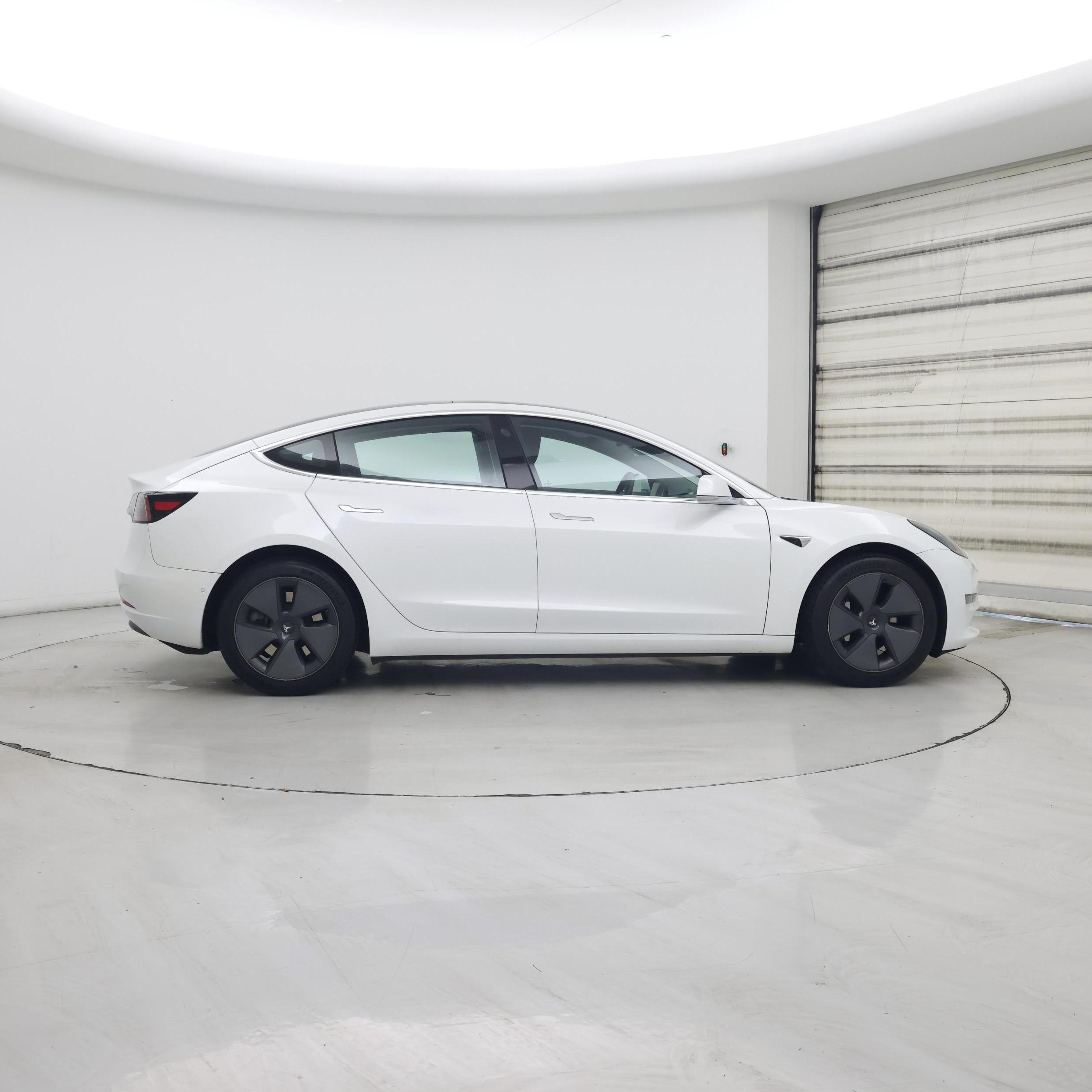Thumbnail: 2019 Tesla Model 3 - 7