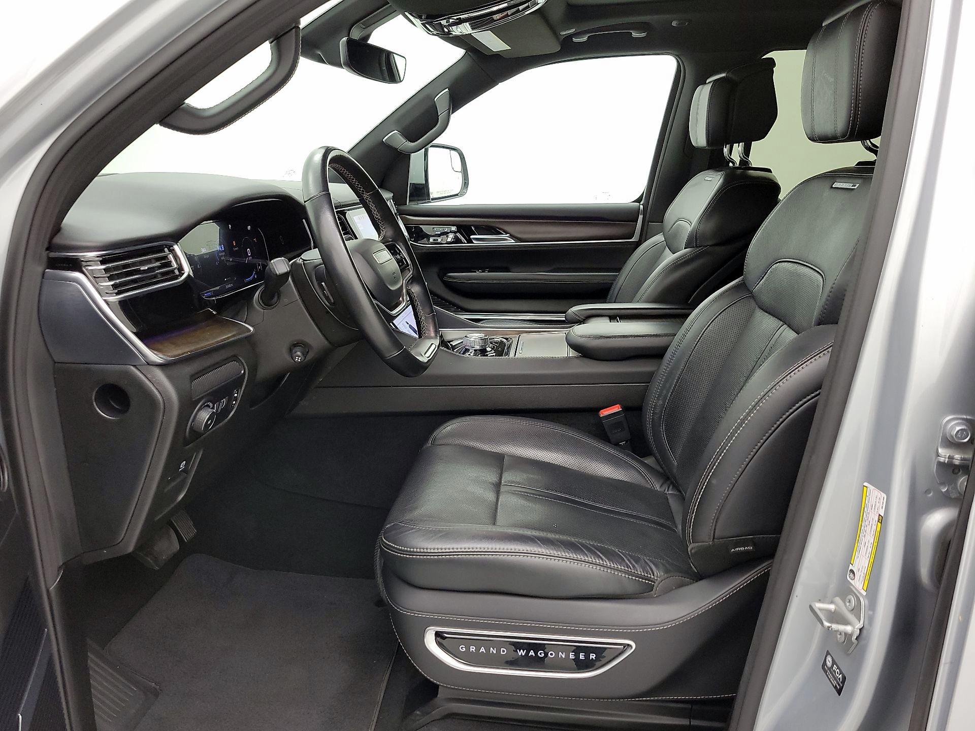 Thumbnail: 2022 Jeep Grand Wagoneer - 11