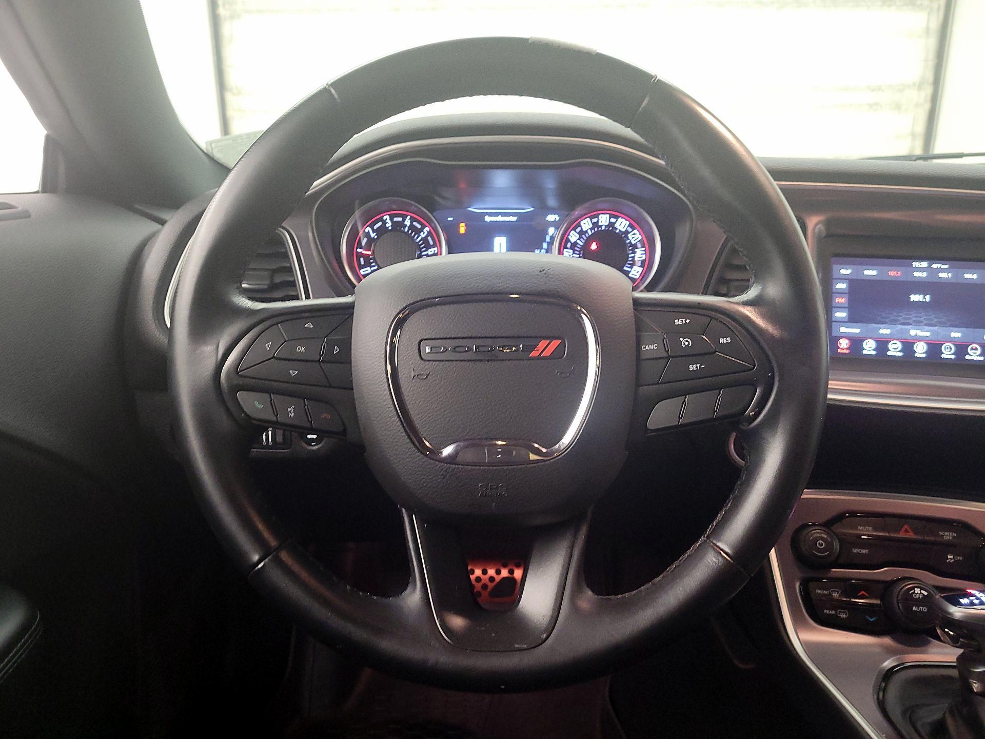 Thumbnail: 2019 Dodge Challenger - 10