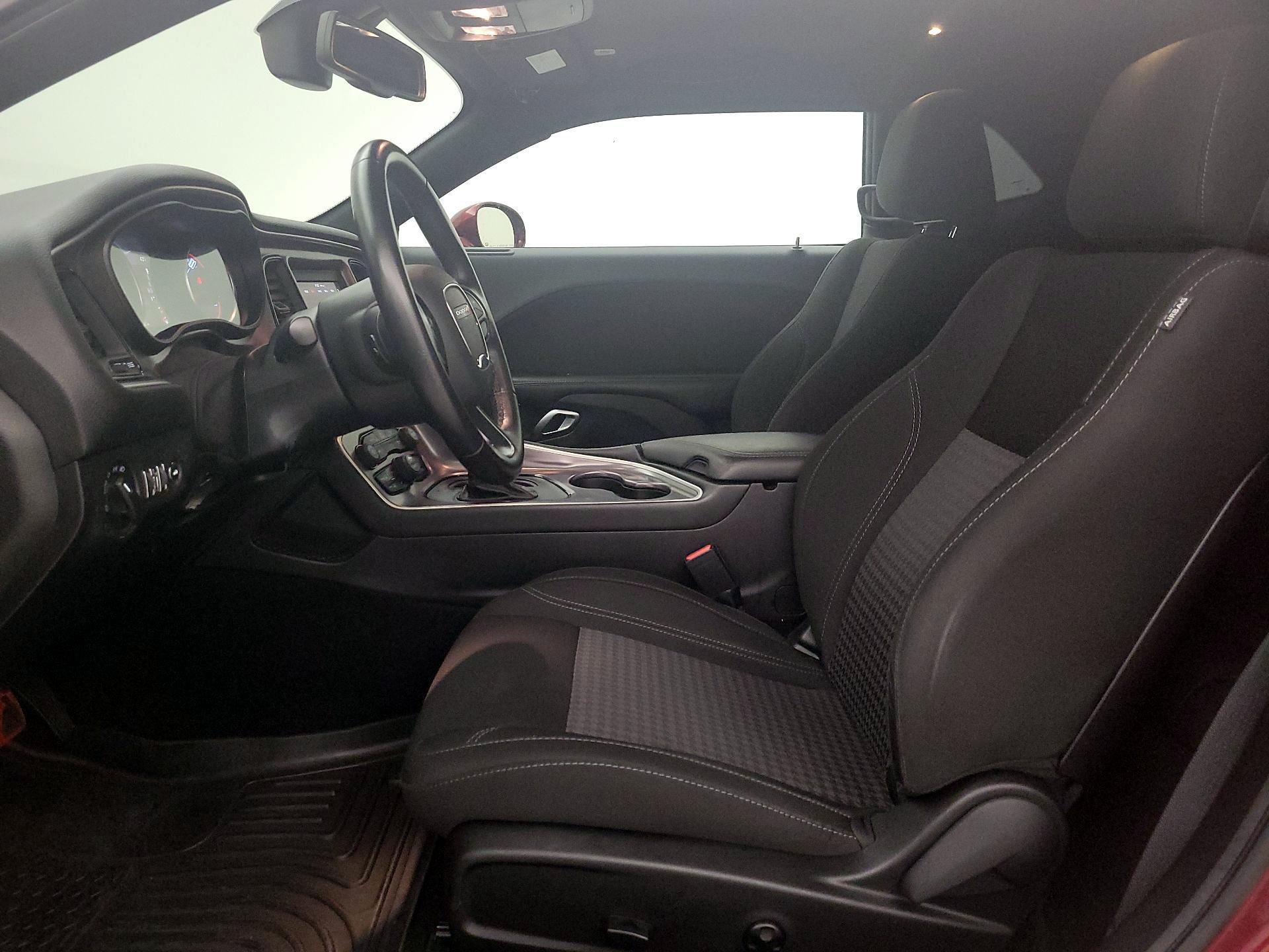 Thumbnail: 2019 Dodge Challenger - 11