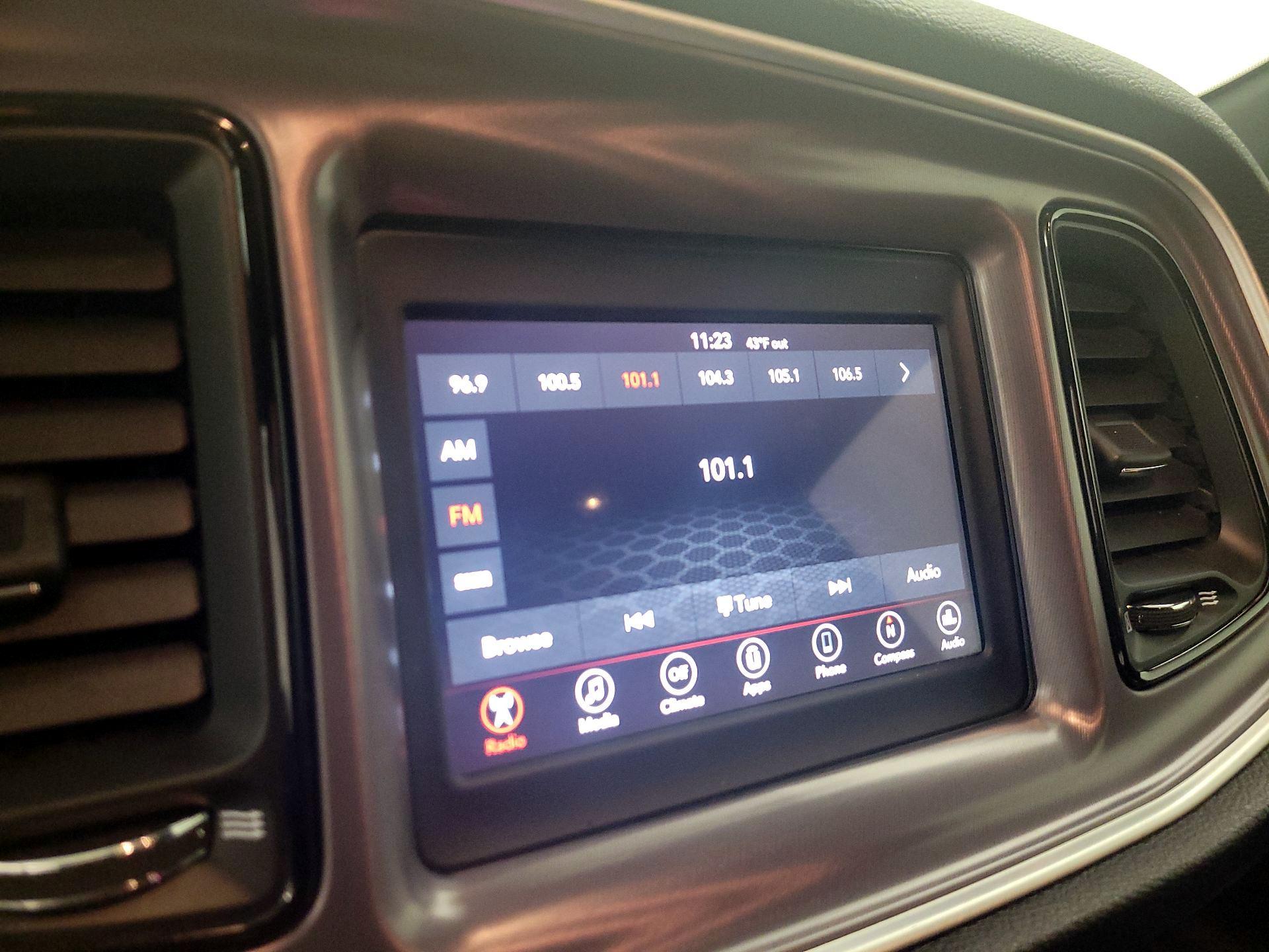 Thumbnail: 2019 Dodge Challenger - 15