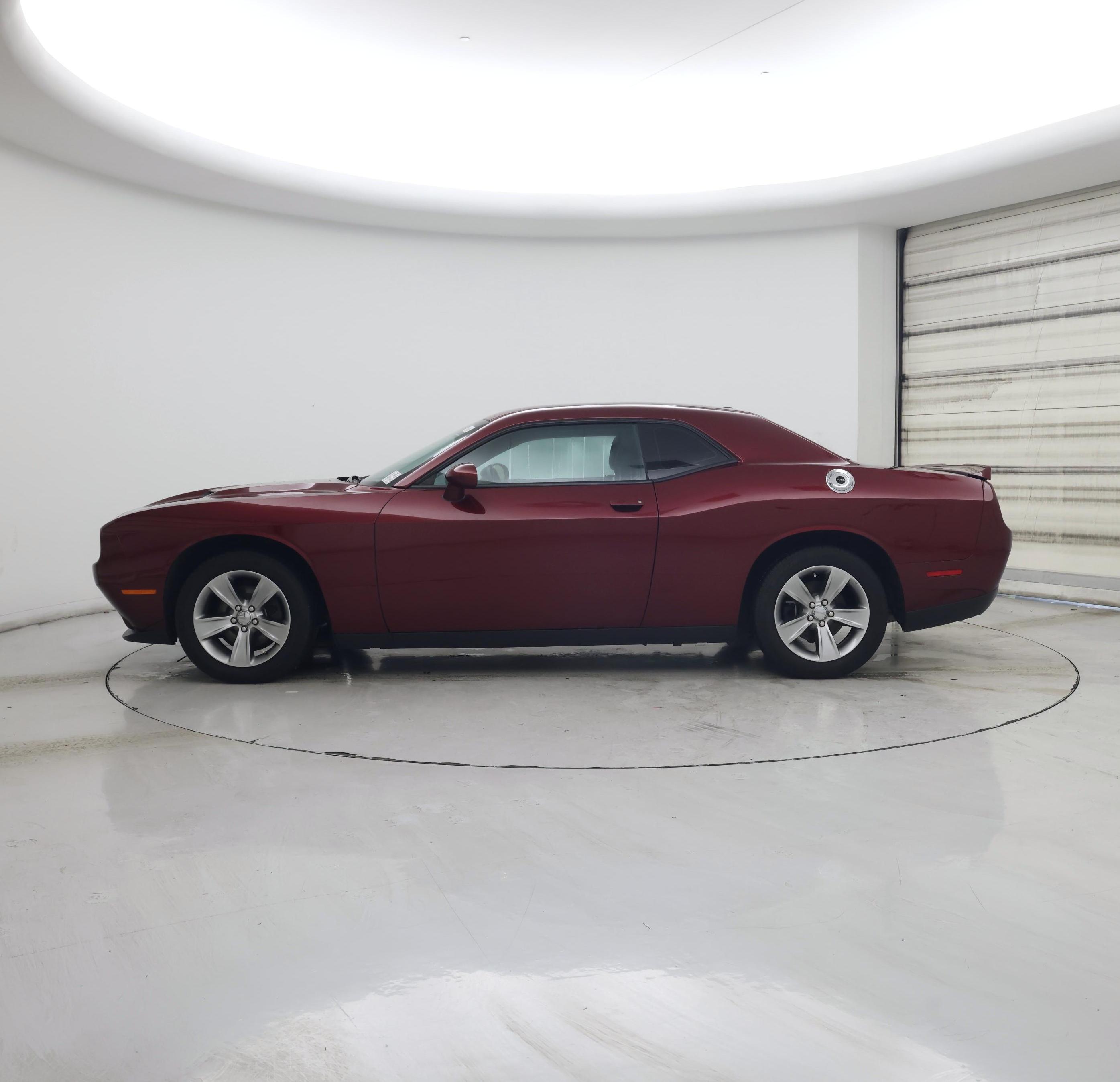 Thumbnail: 2019 Dodge Challenger - 3