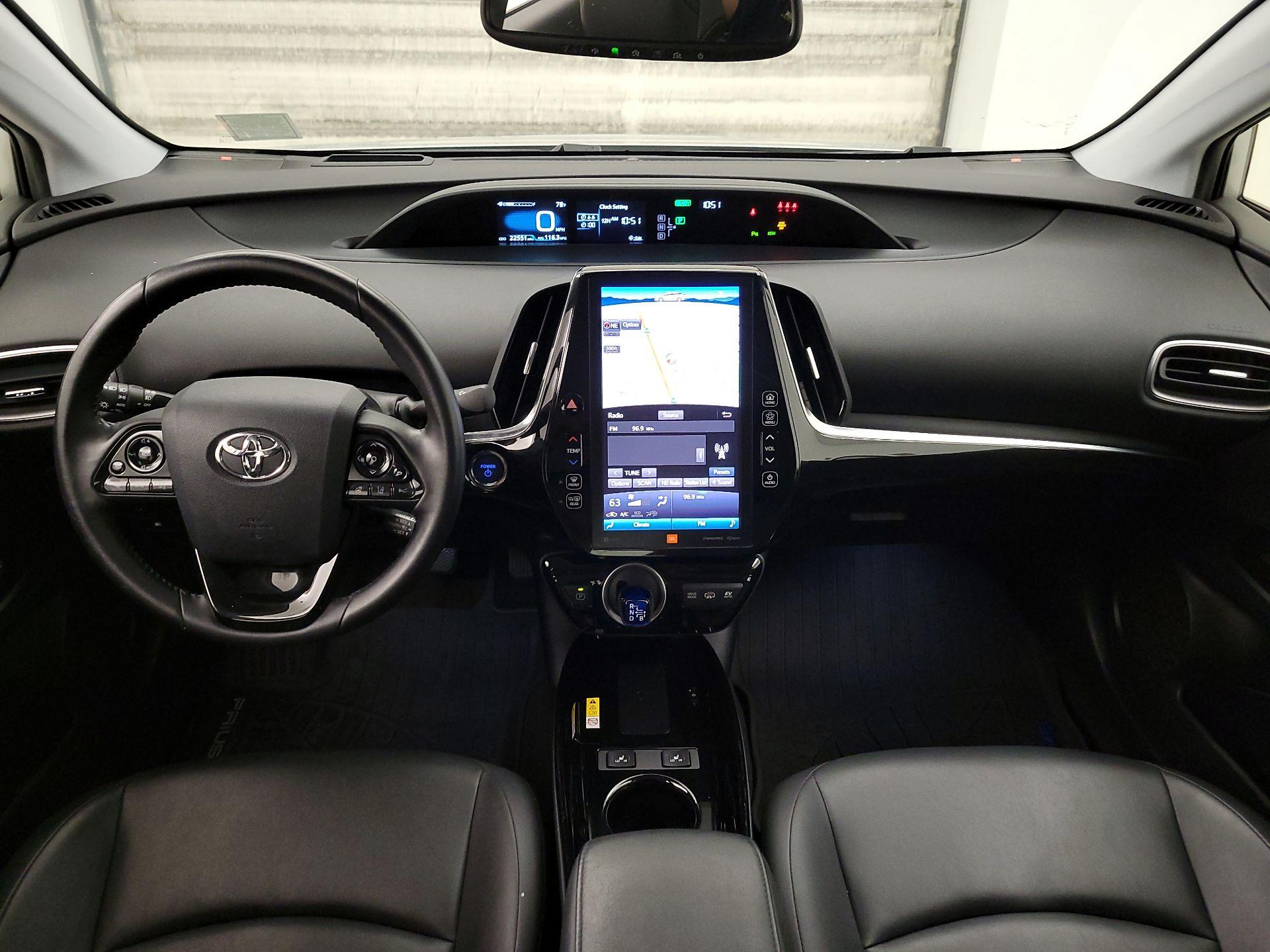 Thumbnail: 2020 Toyota Prius Prime - 9