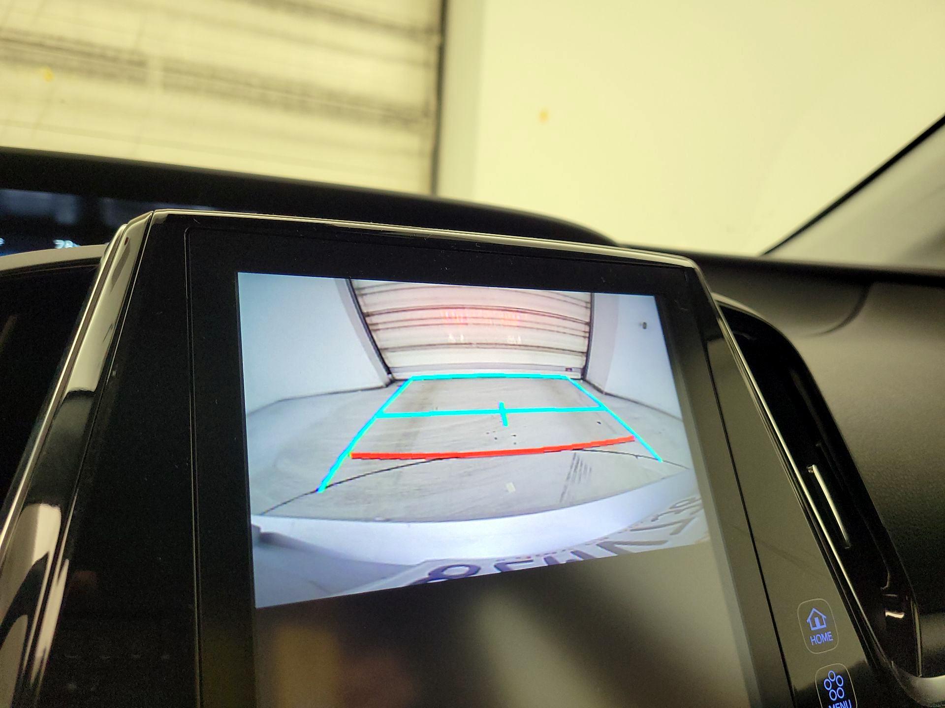 Thumbnail: 2020 Toyota Prius Prime - 15