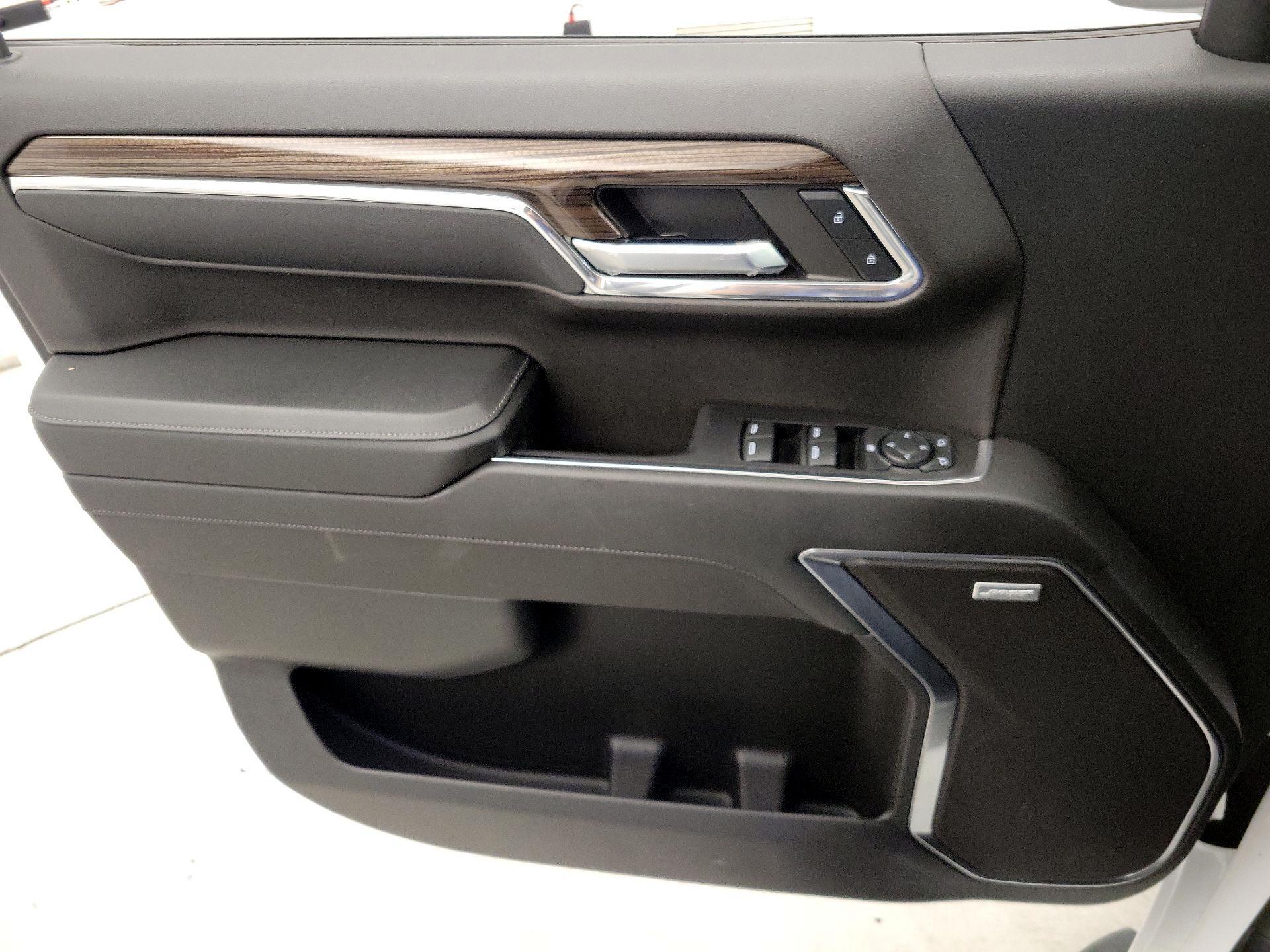 Thumbnail: 2024 Chevrolet Silverado 1500 - 12