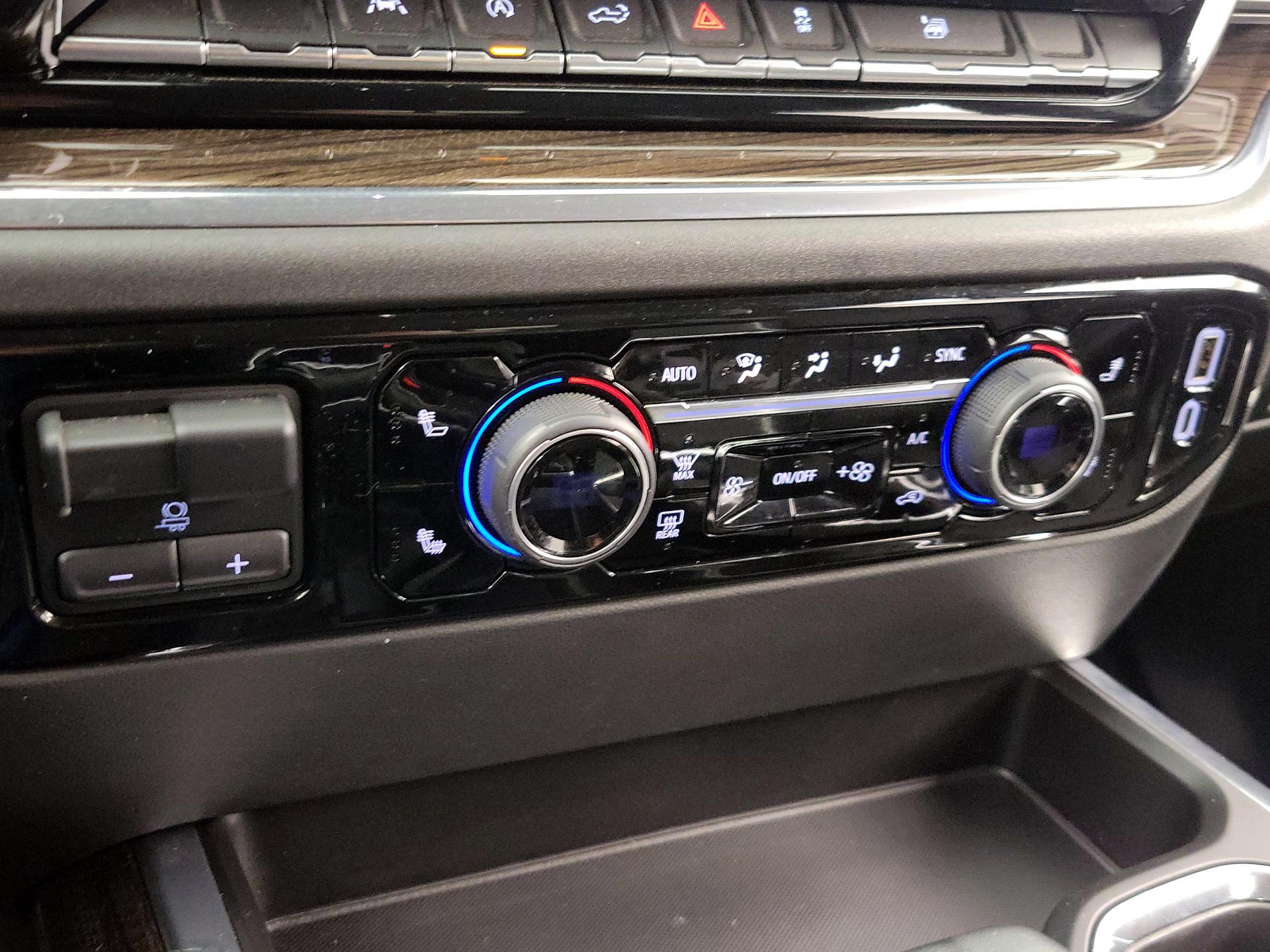 Thumbnail: 2024 Chevrolet Silverado 1500 - 16