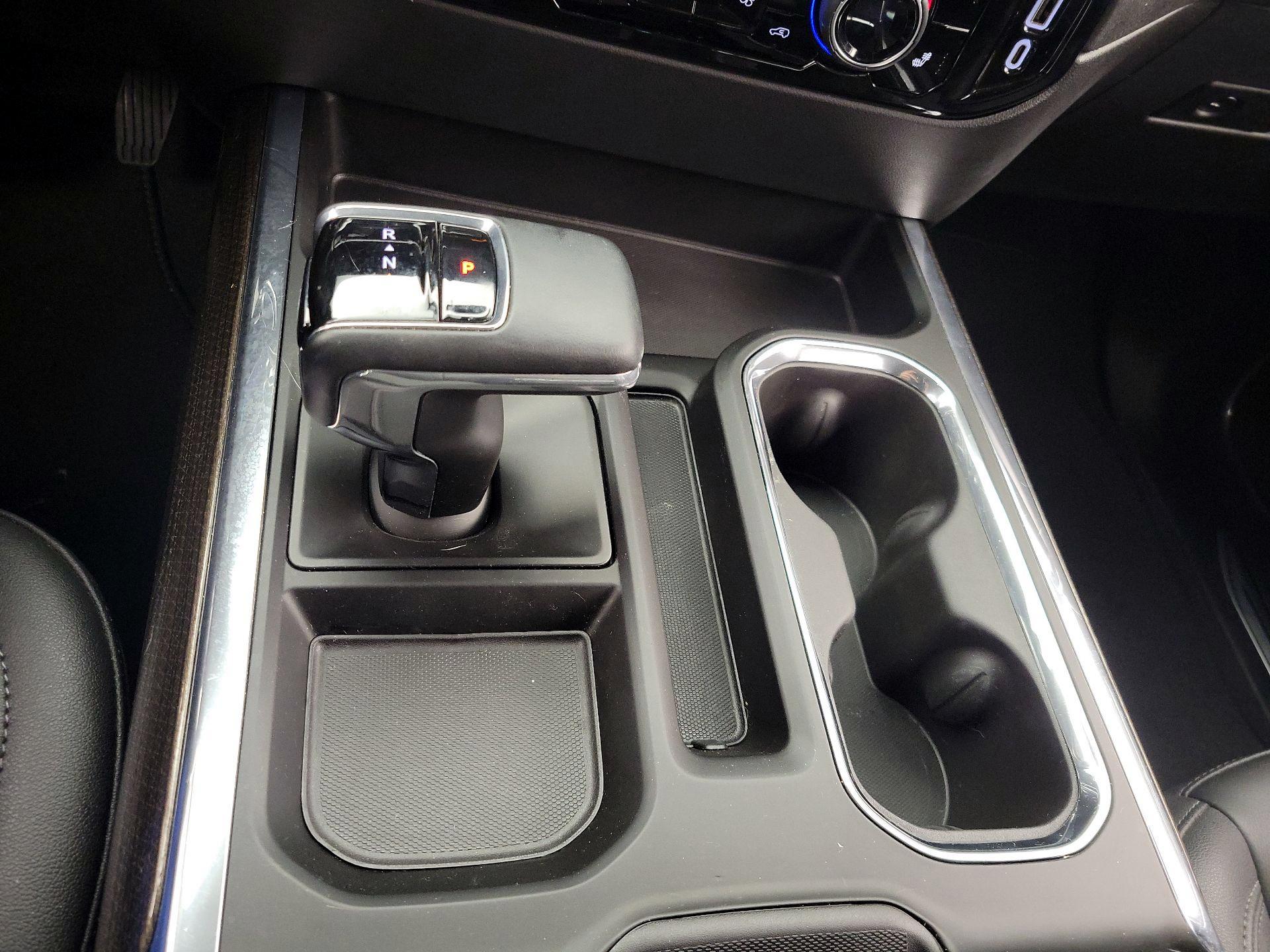 Thumbnail: 2024 Chevrolet Silverado 1500 - 17