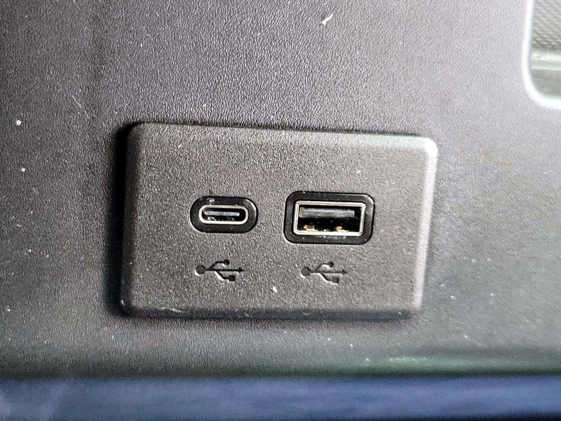 Thumbnail: 2024 Chevrolet Silverado 1500 - 18