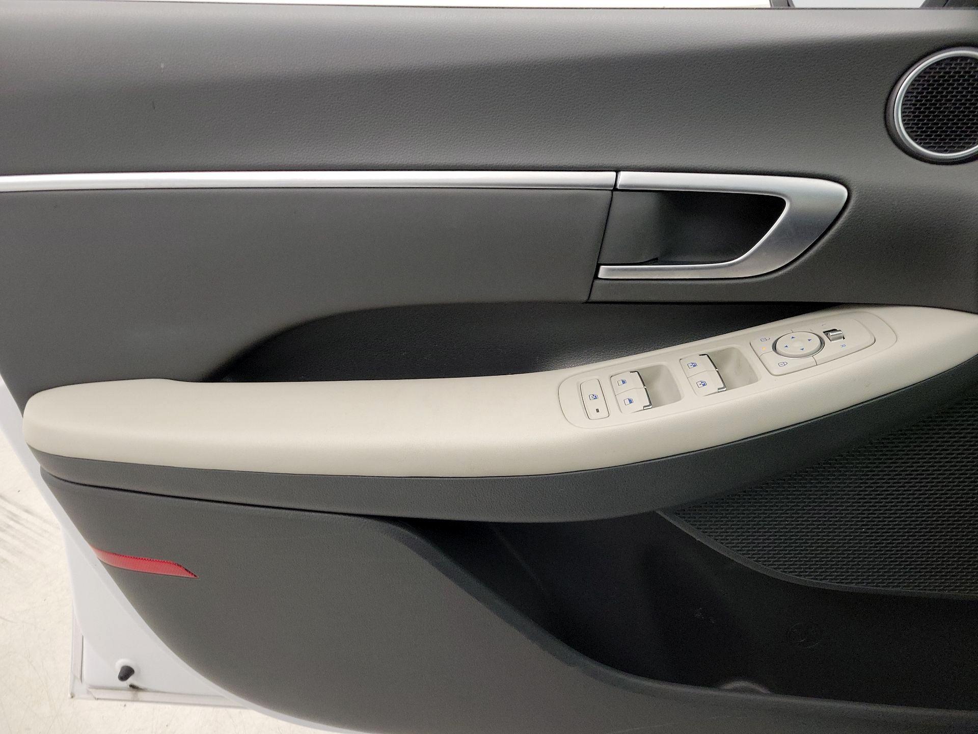 Thumbnail: 2025 Hyundai Sonata - 12