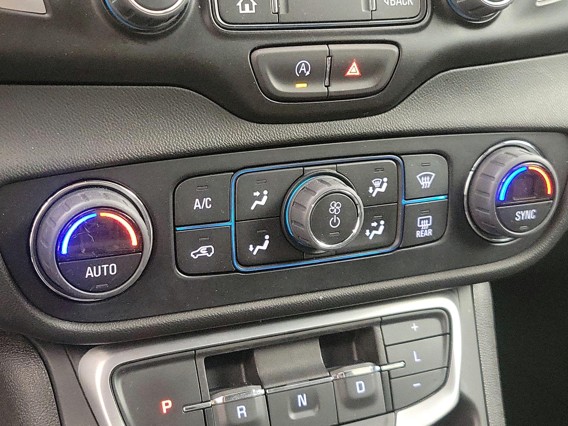 Thumbnail: 2024 GMC Terrain - 16