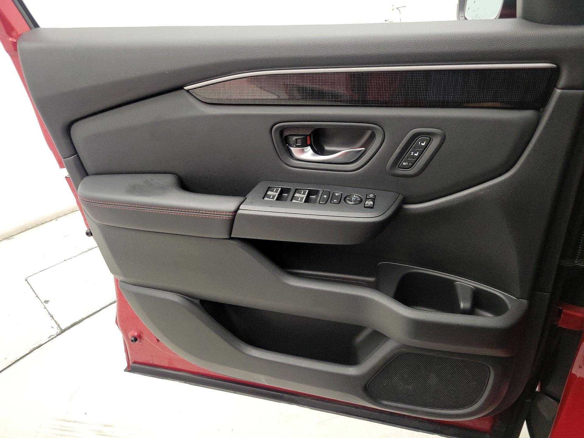 Thumbnail: 2025 Honda Pilot - 12