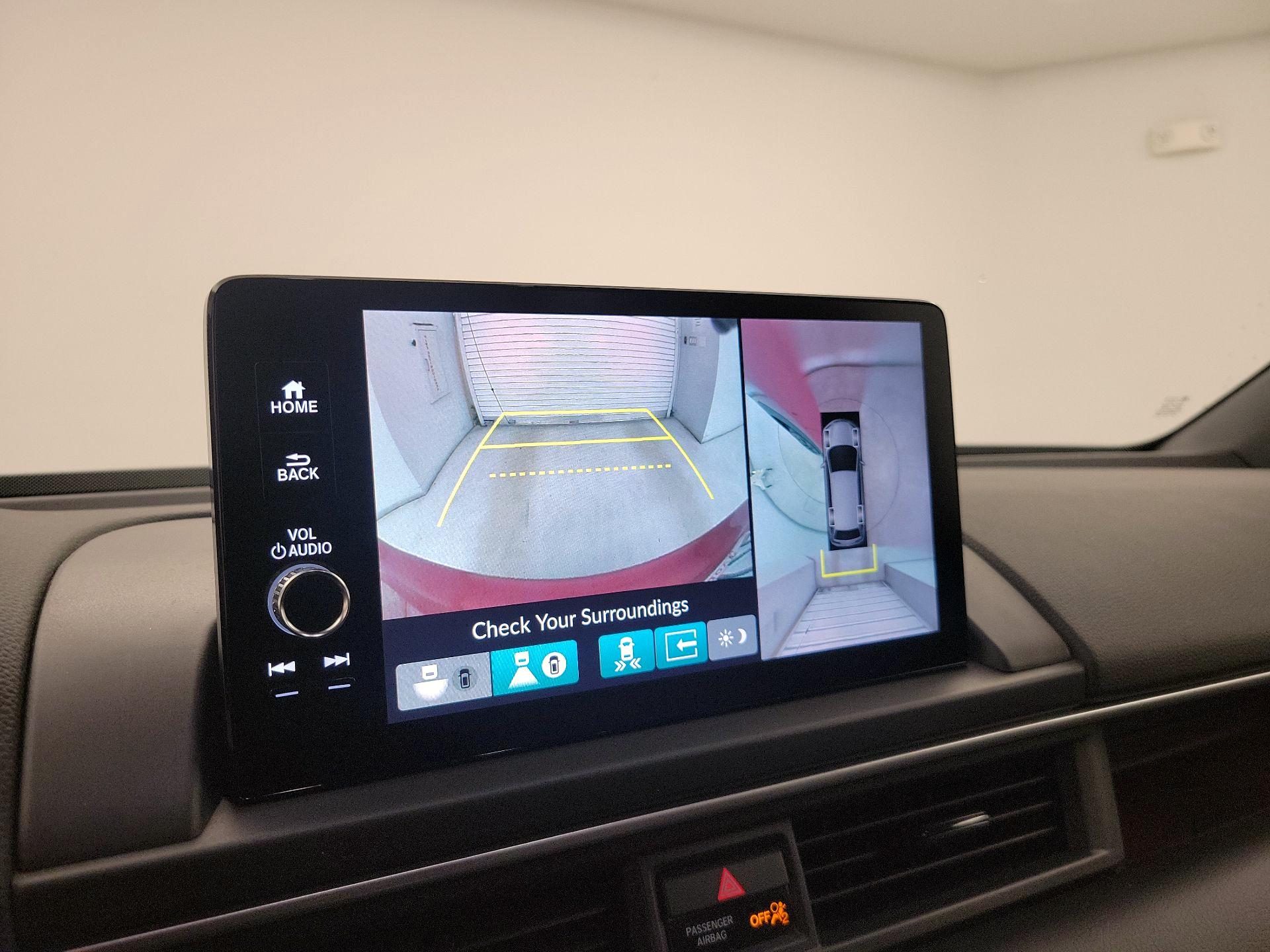 Thumbnail: 2025 Honda Pilot - 15