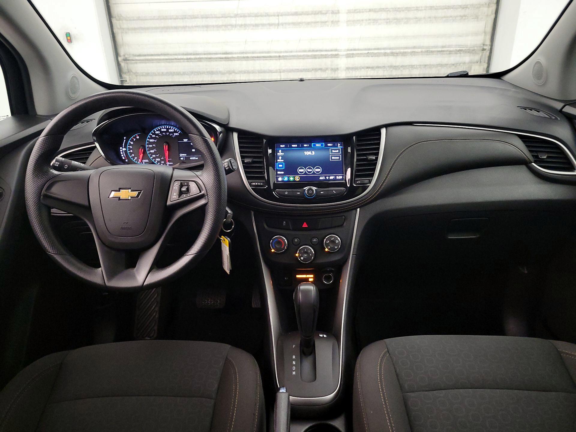 Thumbnail: 2018 Chevrolet Trax - 9