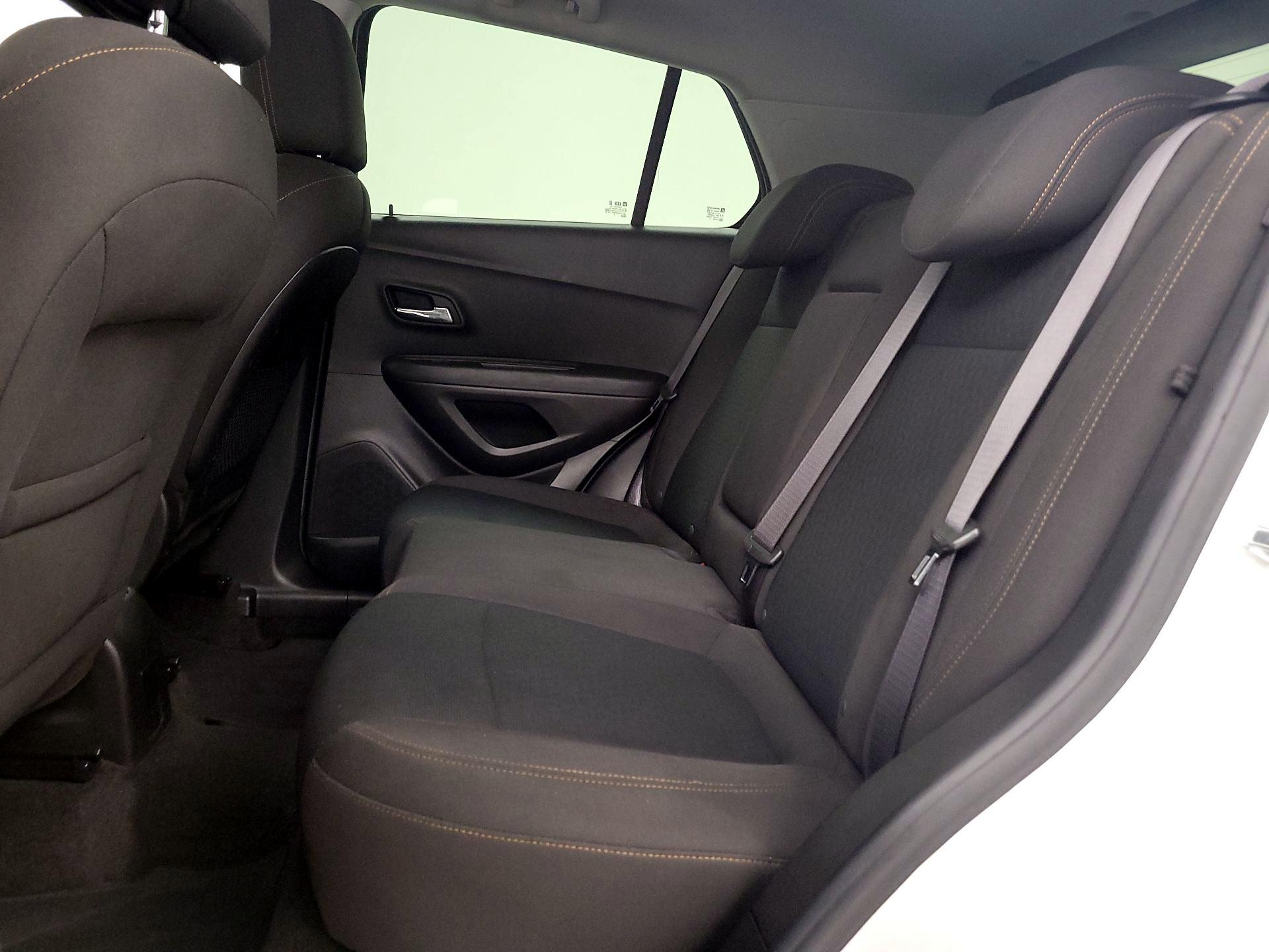 Thumbnail: 2018 Chevrolet Trax - 18