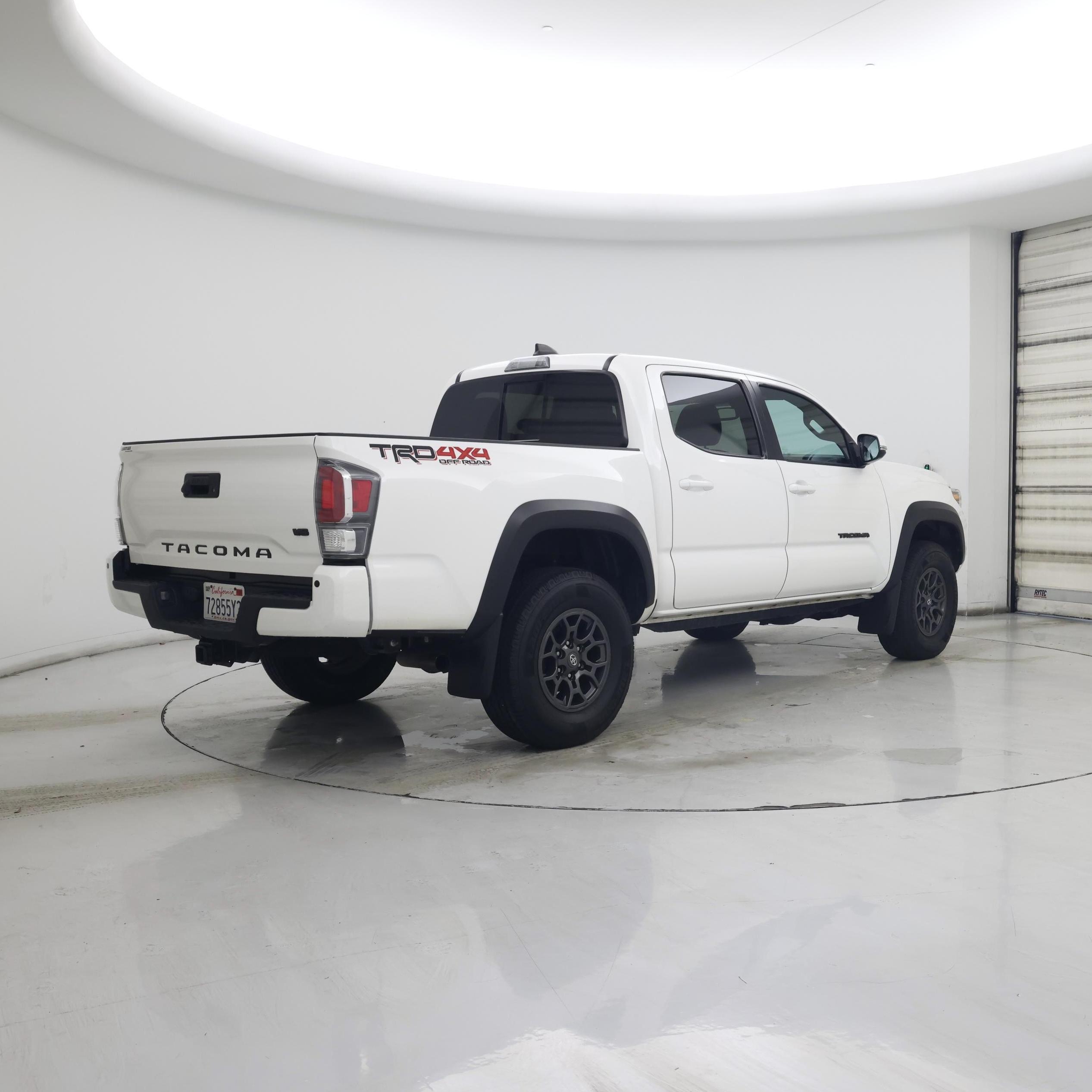 Thumbnail: 2021 Toyota Tacoma - 8