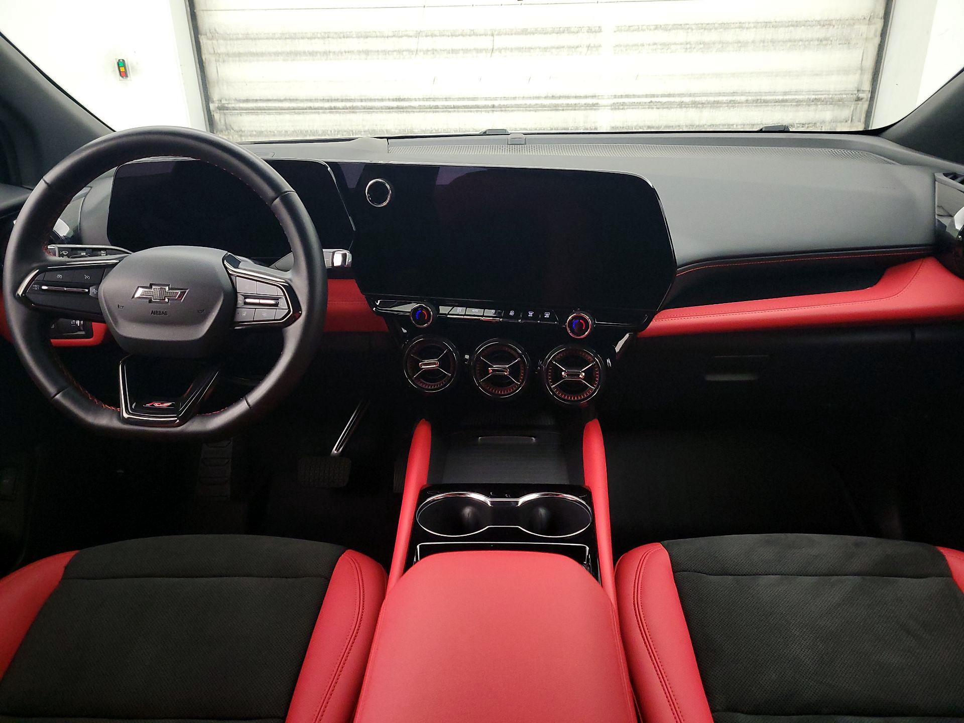 Thumbnail: 2024 Chevrolet Blazer EV - 9