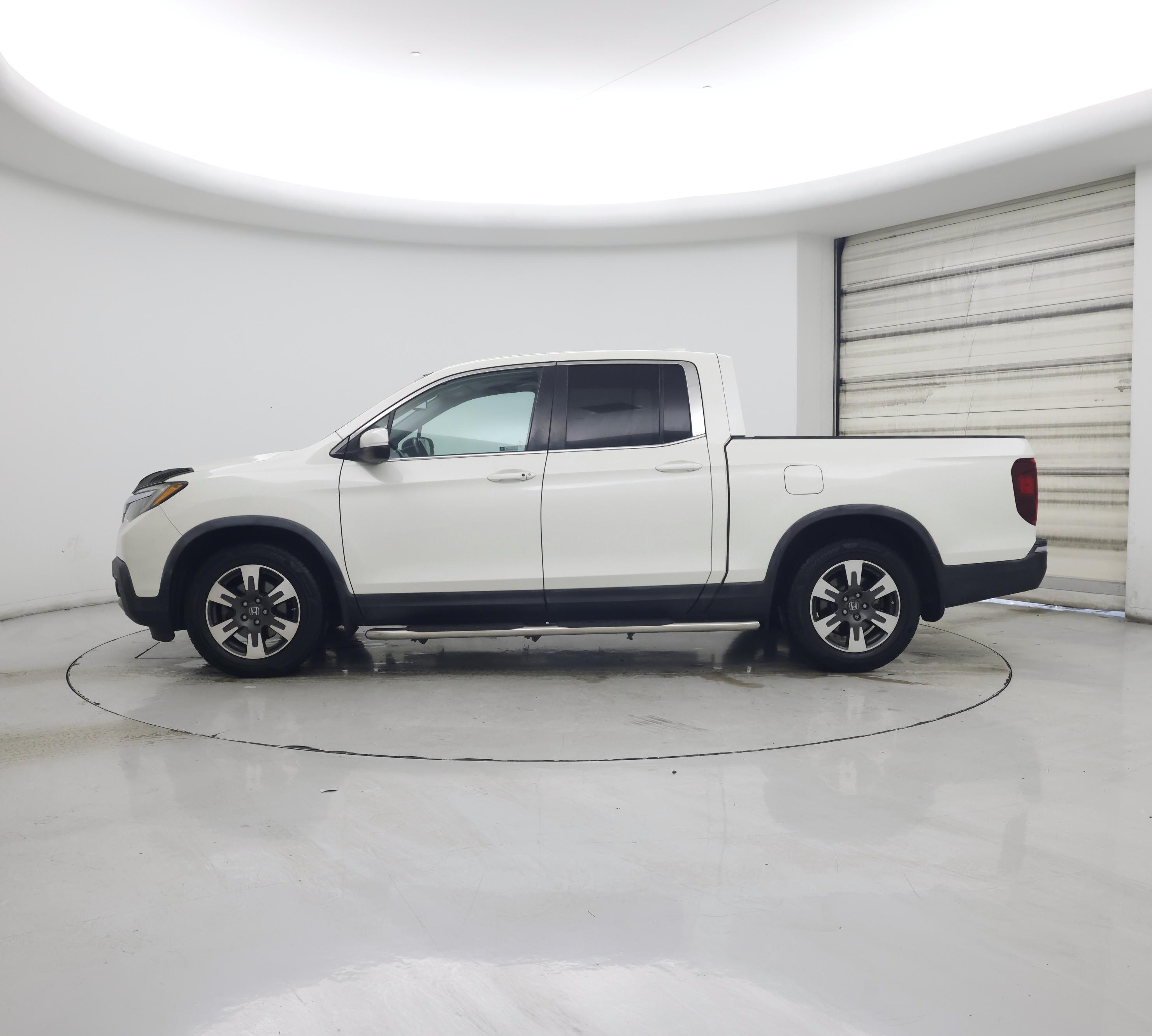 Thumbnail: 2019 Honda Ridgeline - 3