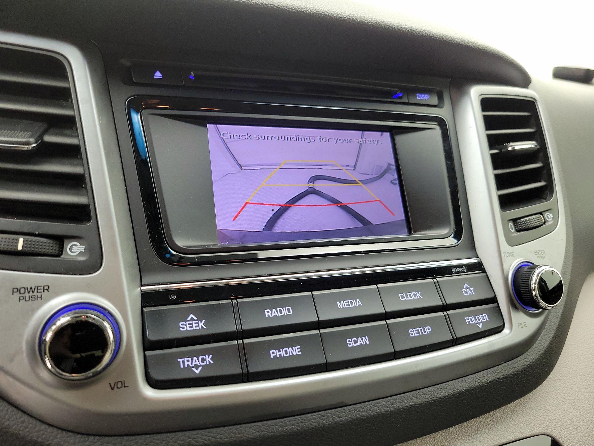 Thumbnail: 2016 Hyundai Tucson - 14