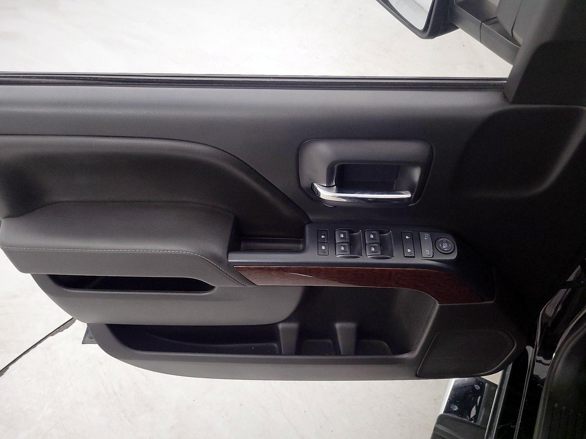 Thumbnail: 2016 GMC Sierra 2500 - 12