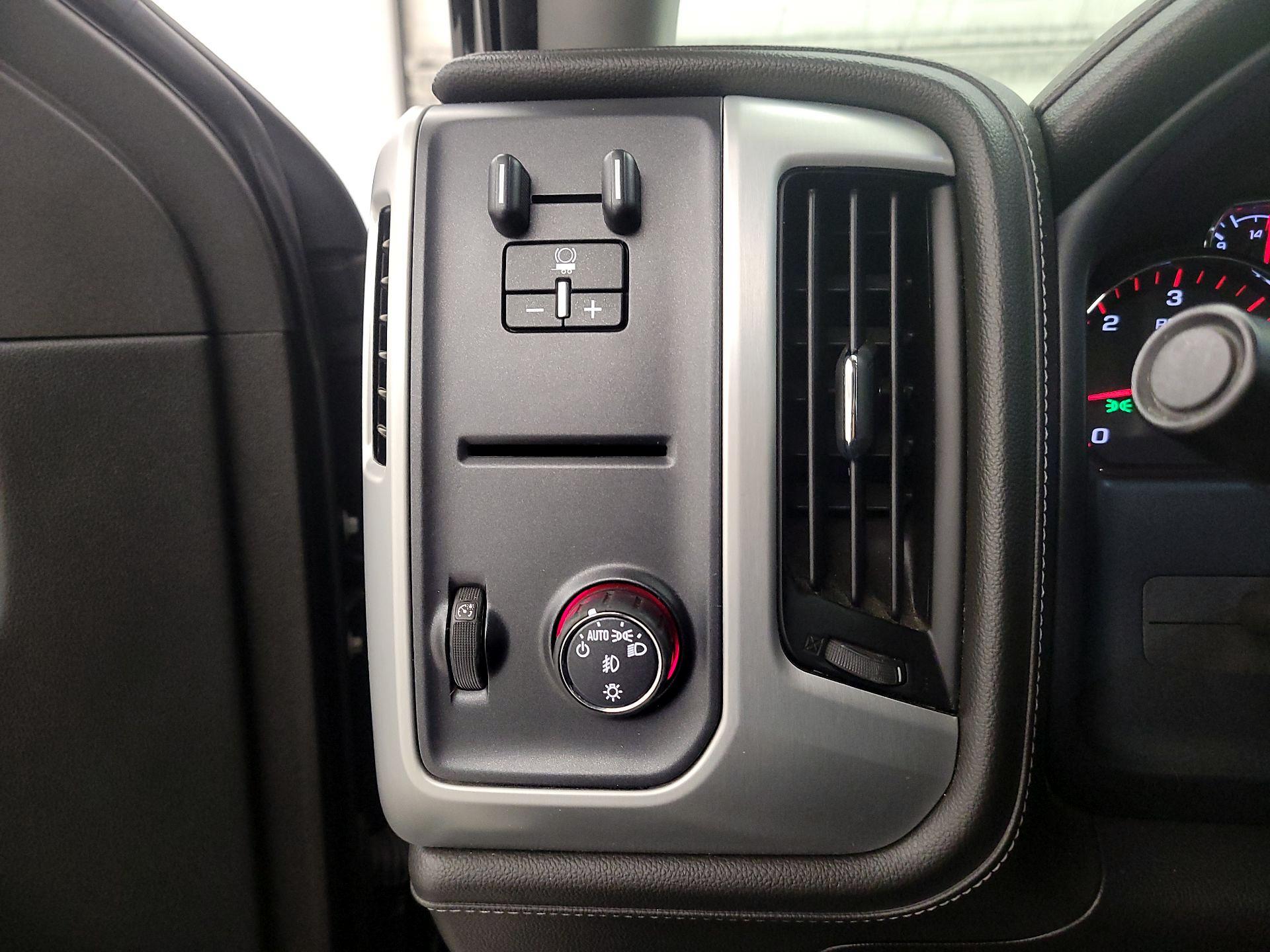 Thumbnail: 2016 GMC Sierra 2500 - 13