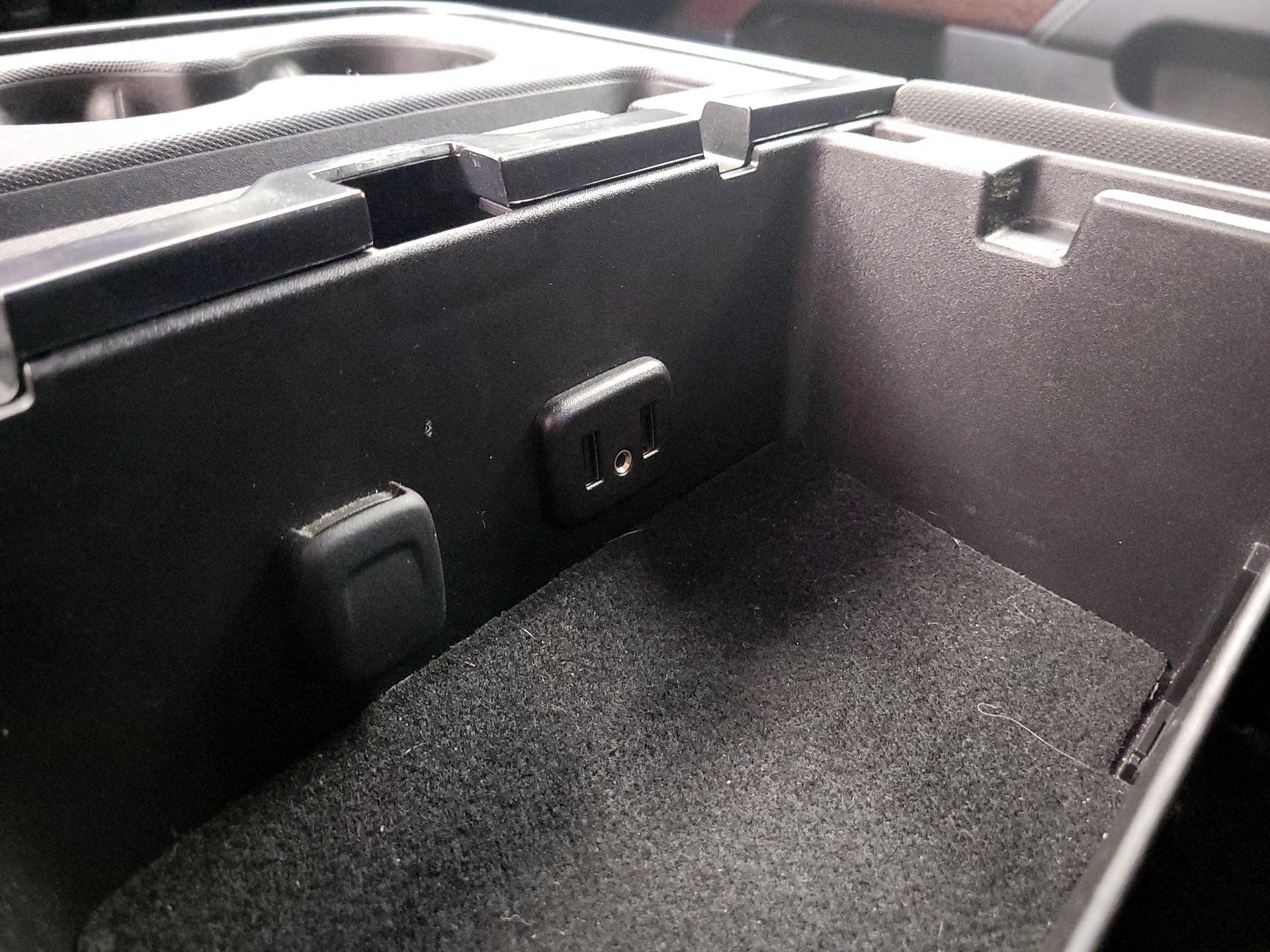 Thumbnail: 2016 GMC Sierra 2500 - 18