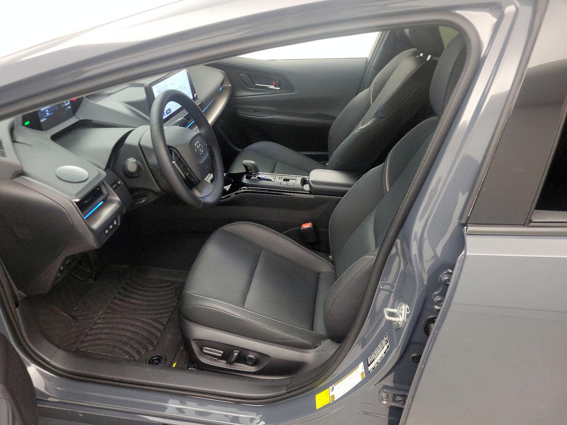 Thumbnail: 2025 Toyota Prius - 11