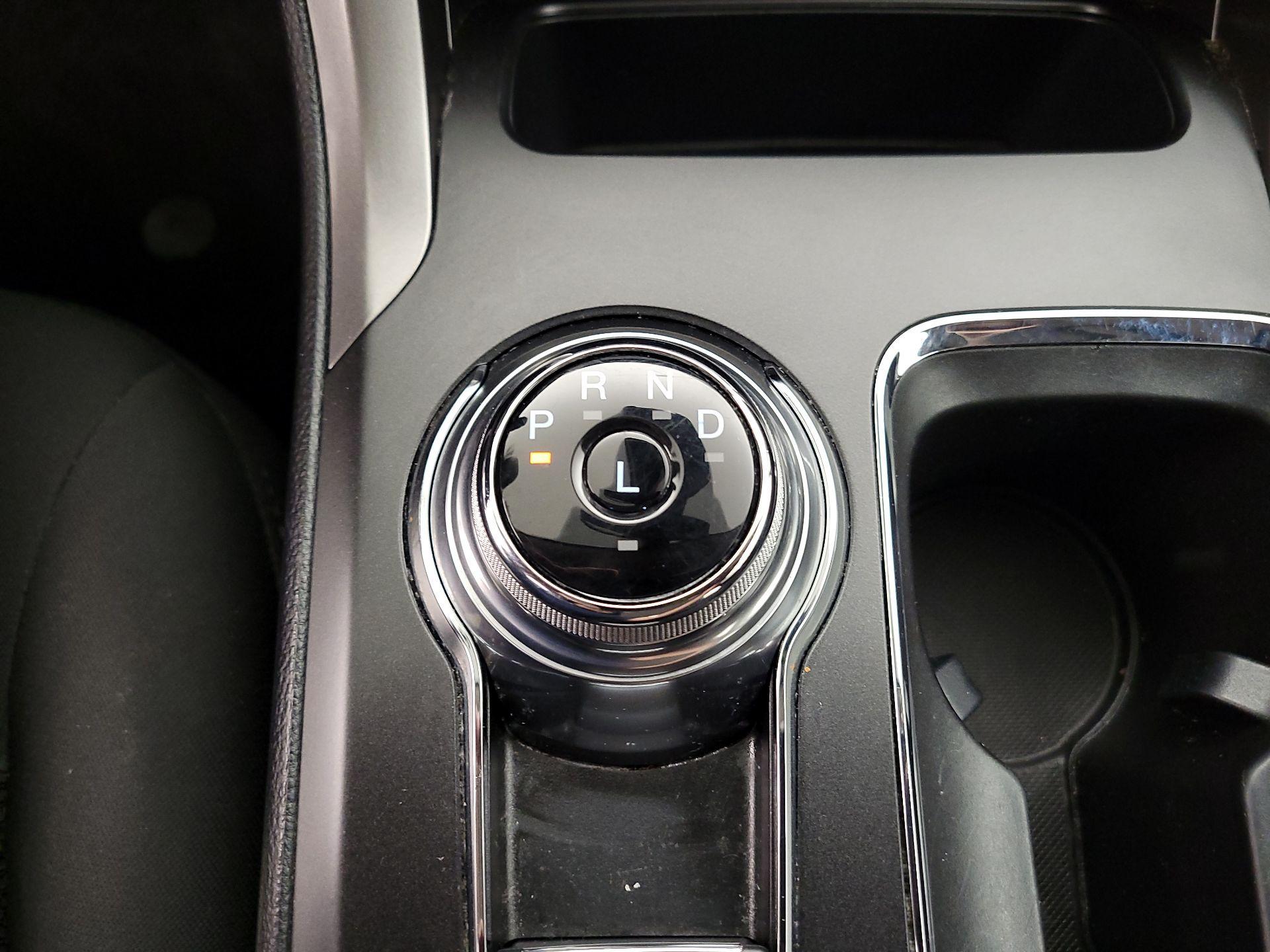 Thumbnail: 2020 Ford Fusion - 18