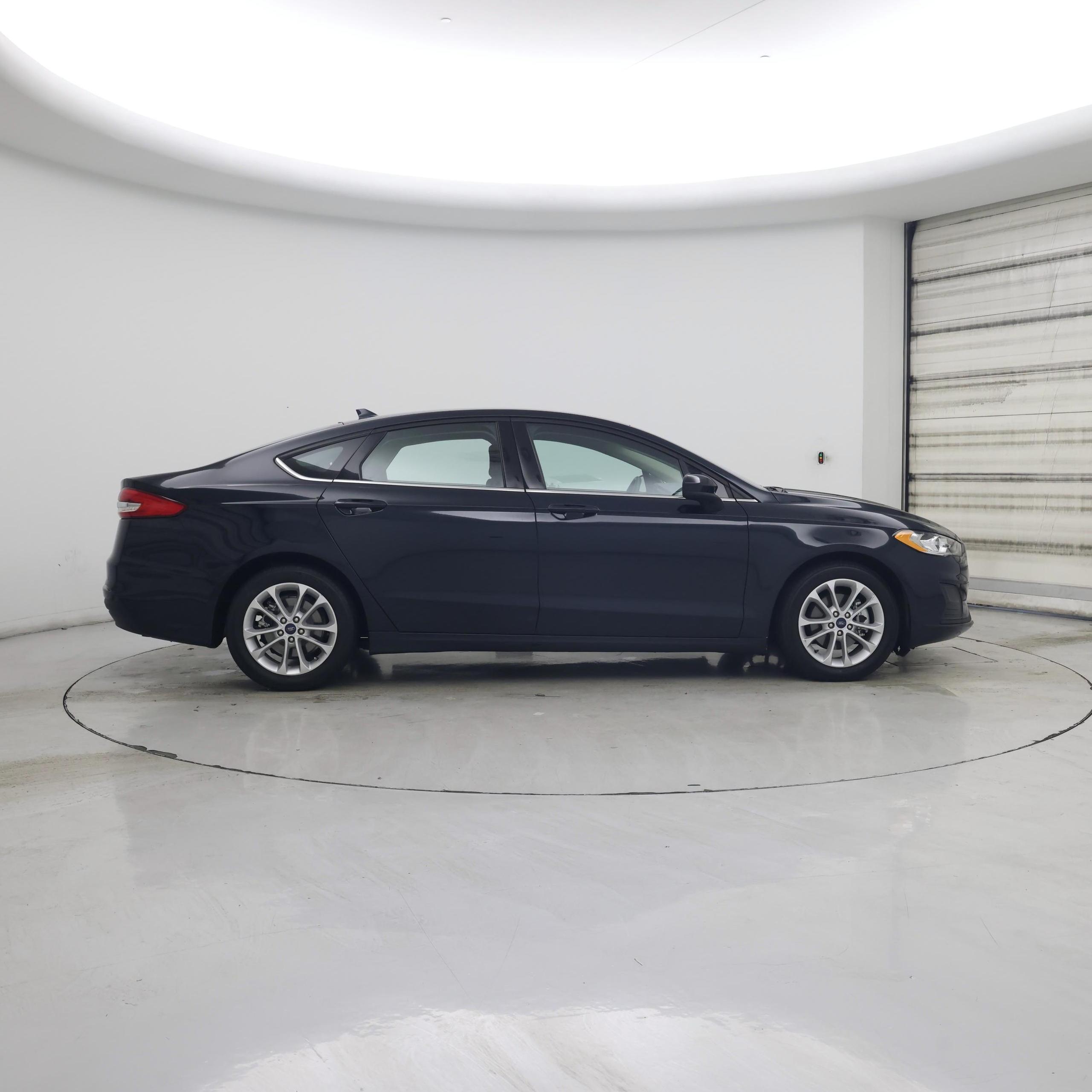 Thumbnail: 2020 Ford Fusion - 7