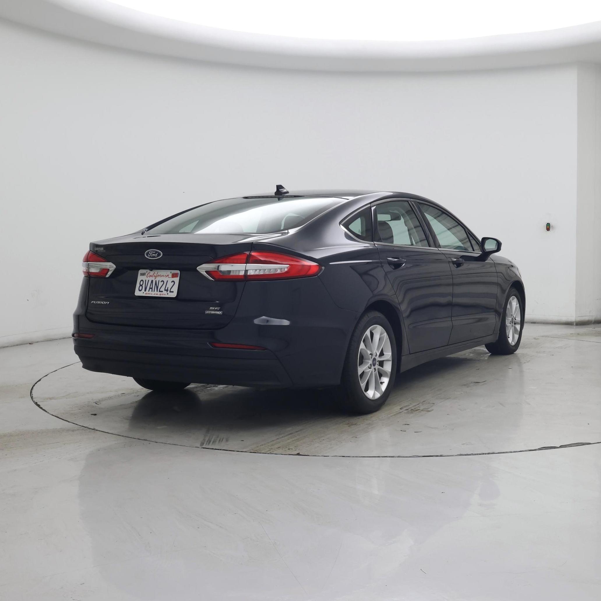 Thumbnail: 2020 Ford Fusion - 8