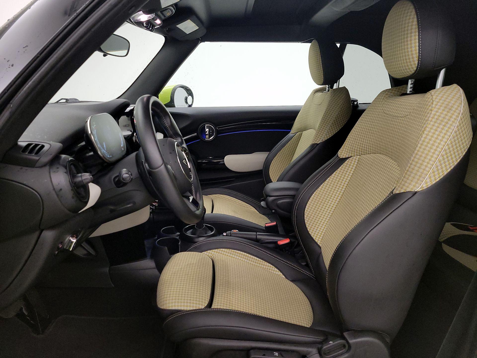 Thumbnail: 2022 MINI Cooper - 11