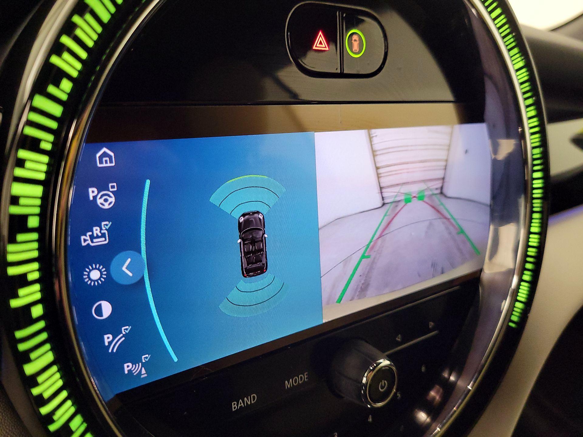 Thumbnail: 2022 MINI Cooper - 14