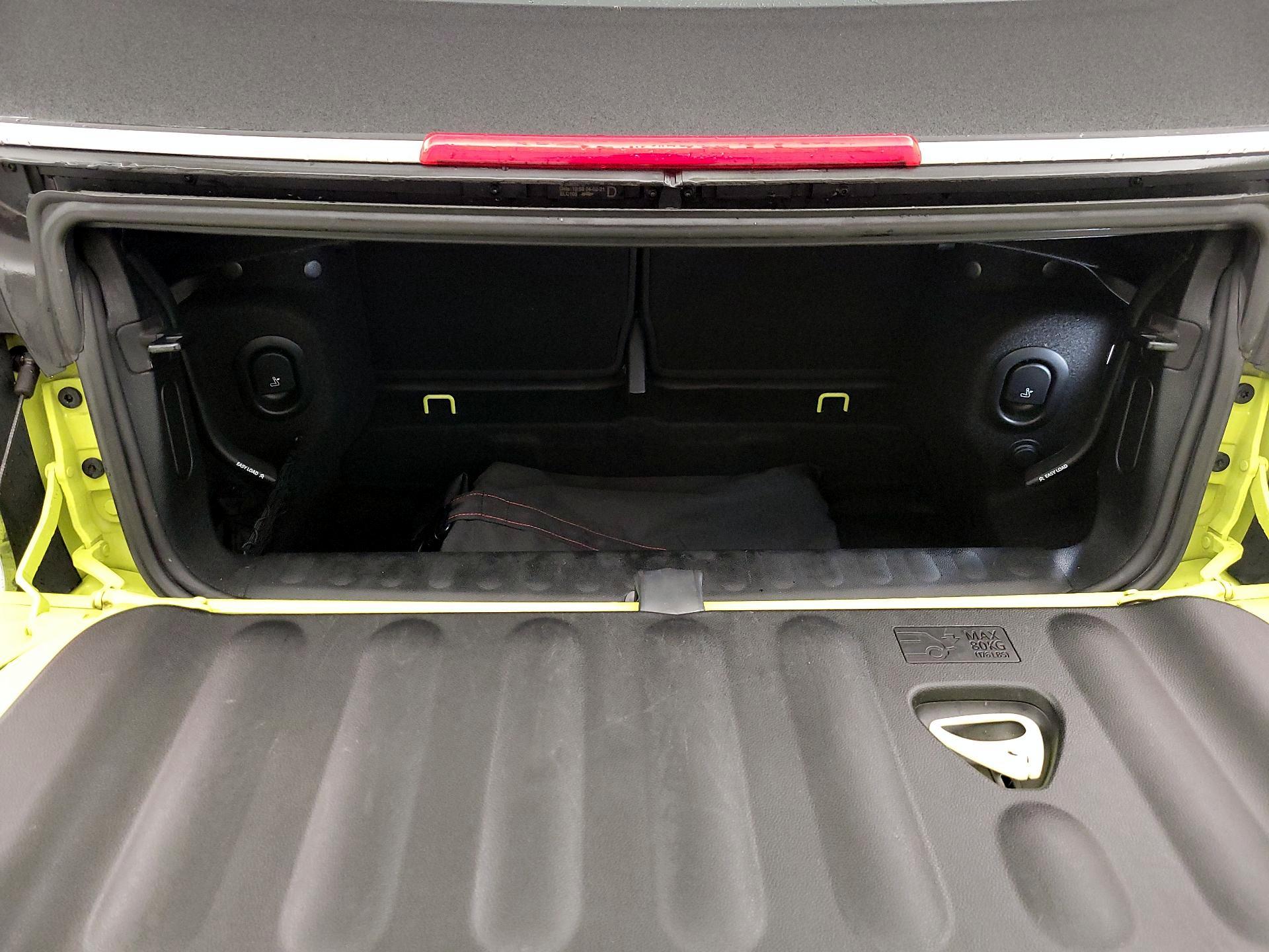 Thumbnail: 2022 MINI Cooper - 18