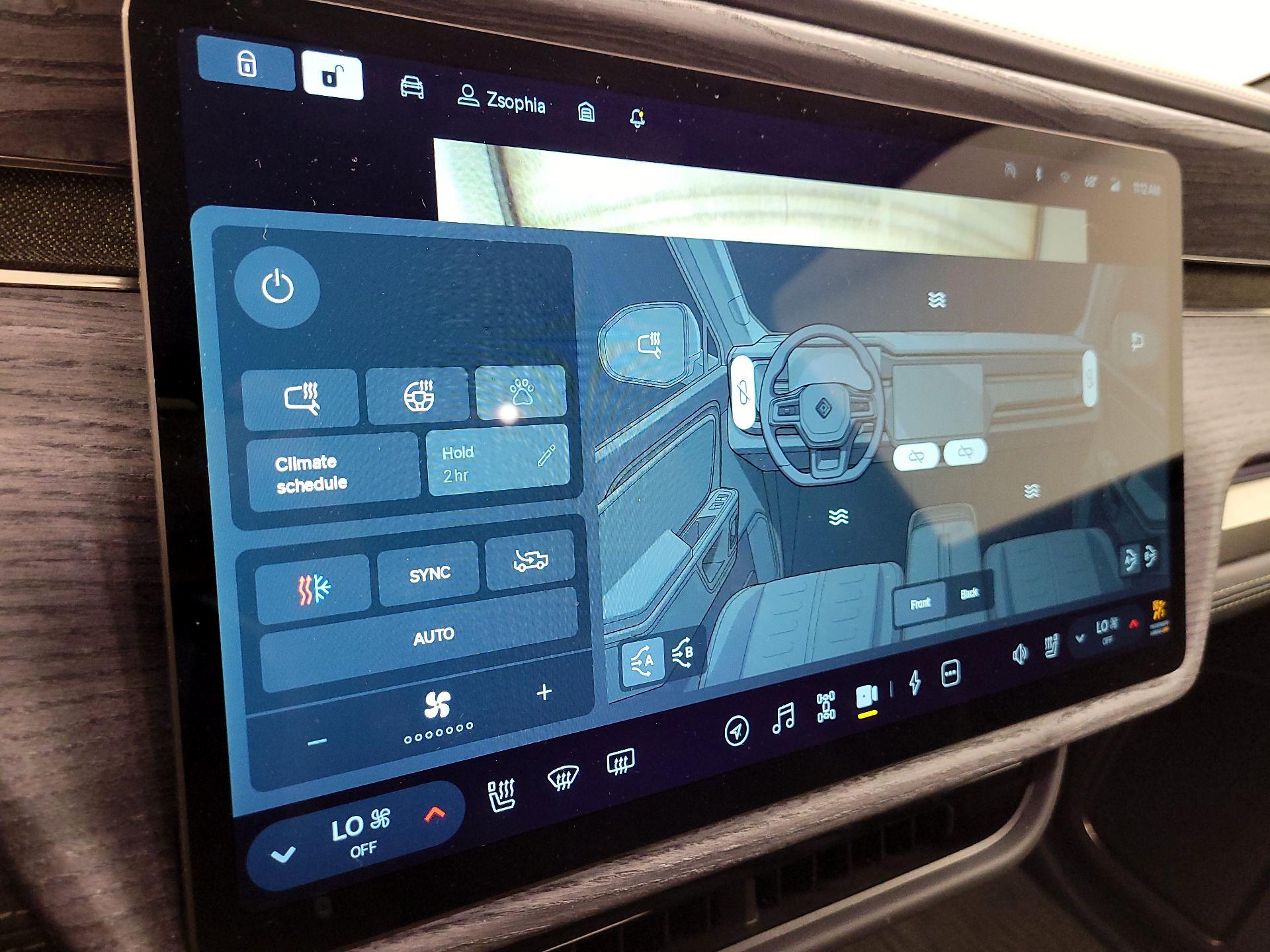 Thumbnail: 2022 Rivian R1T - 16