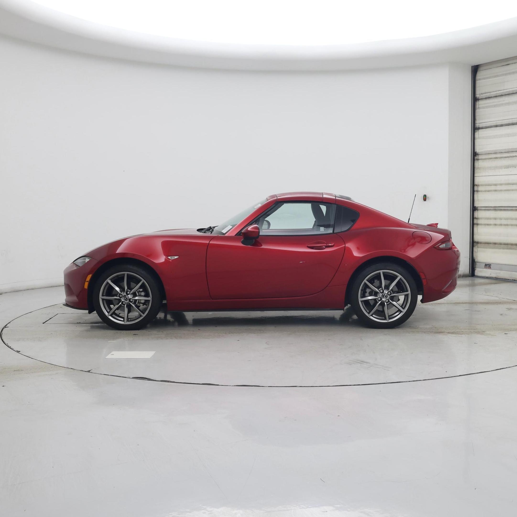 Thumbnail: 2021 Mazda MX-5 Miata - 3