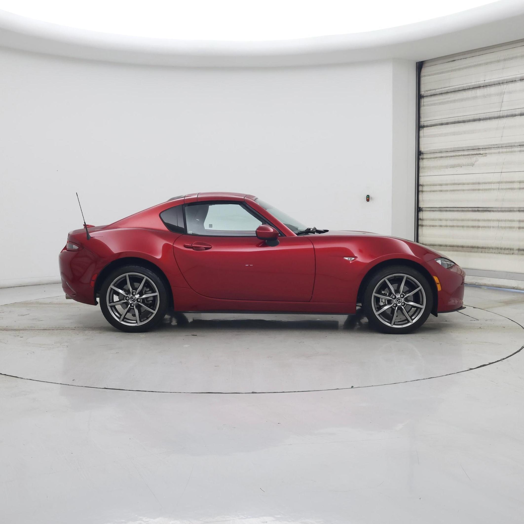 Thumbnail: 2021 Mazda MX-5 Miata - 7