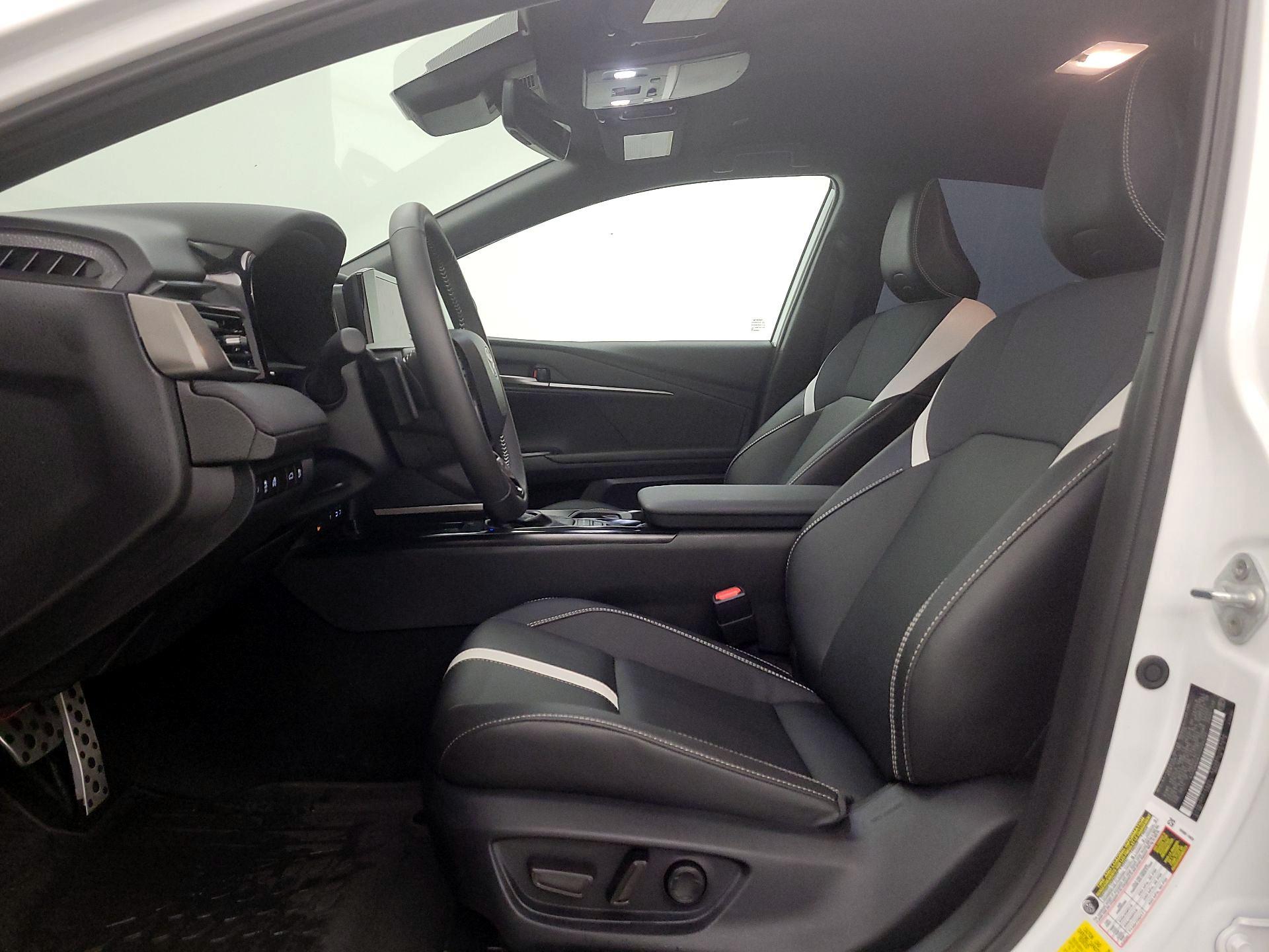 Thumbnail: 2026 Toyota Camry - 11