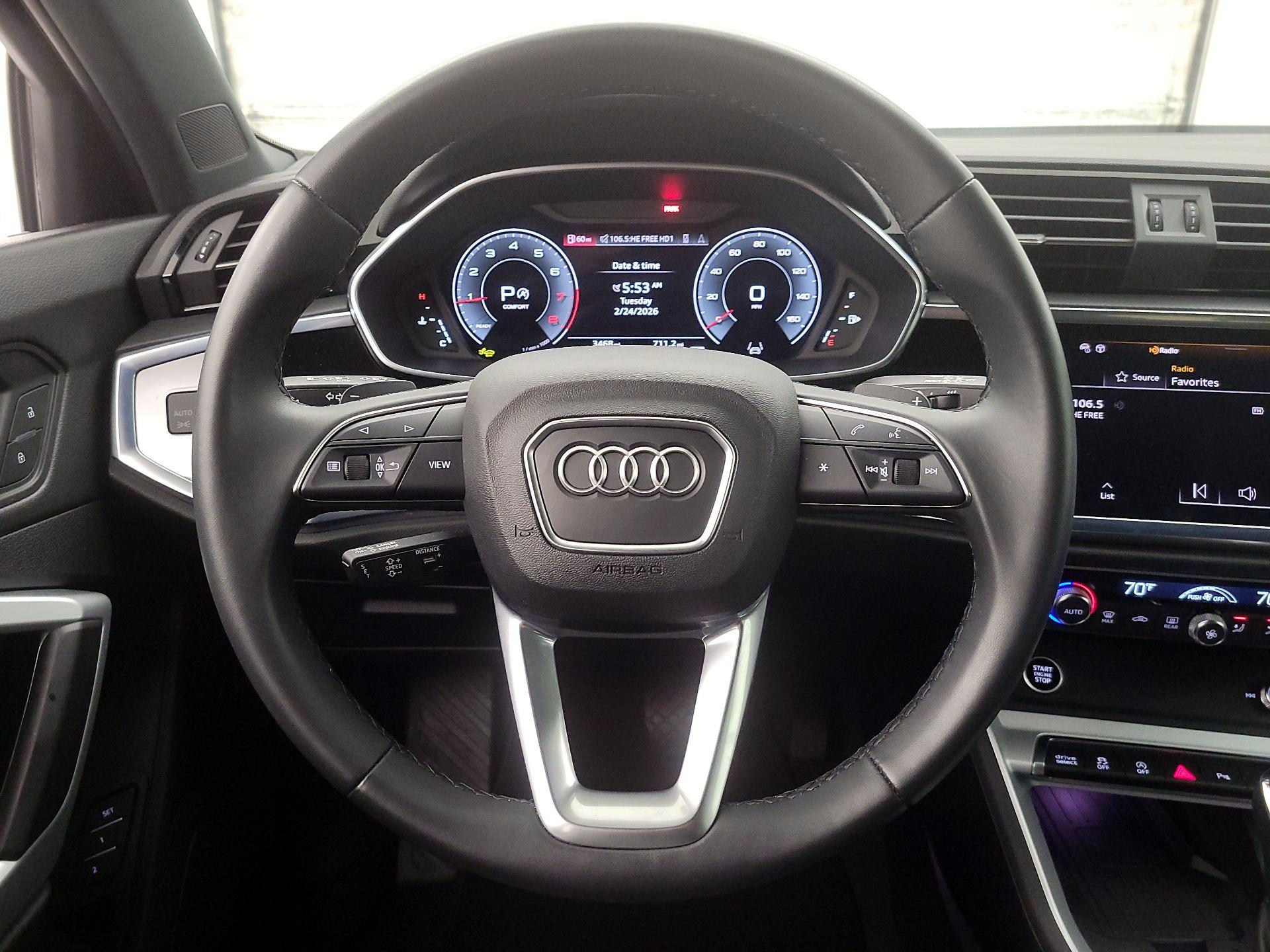 Thumbnail: 2025 Audi Q3 - 10