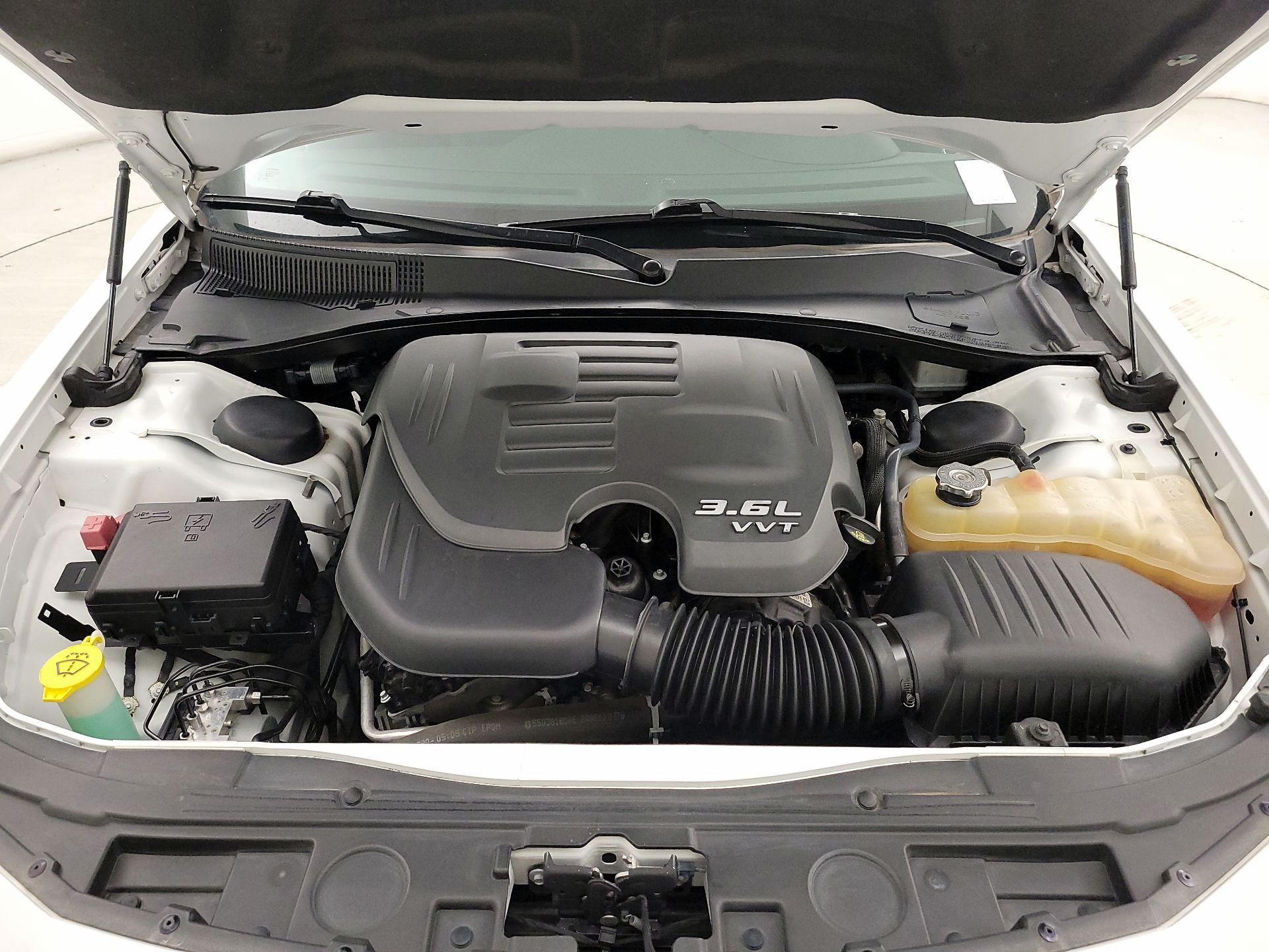 Thumbnail: 2019 Chrysler 300 - 20