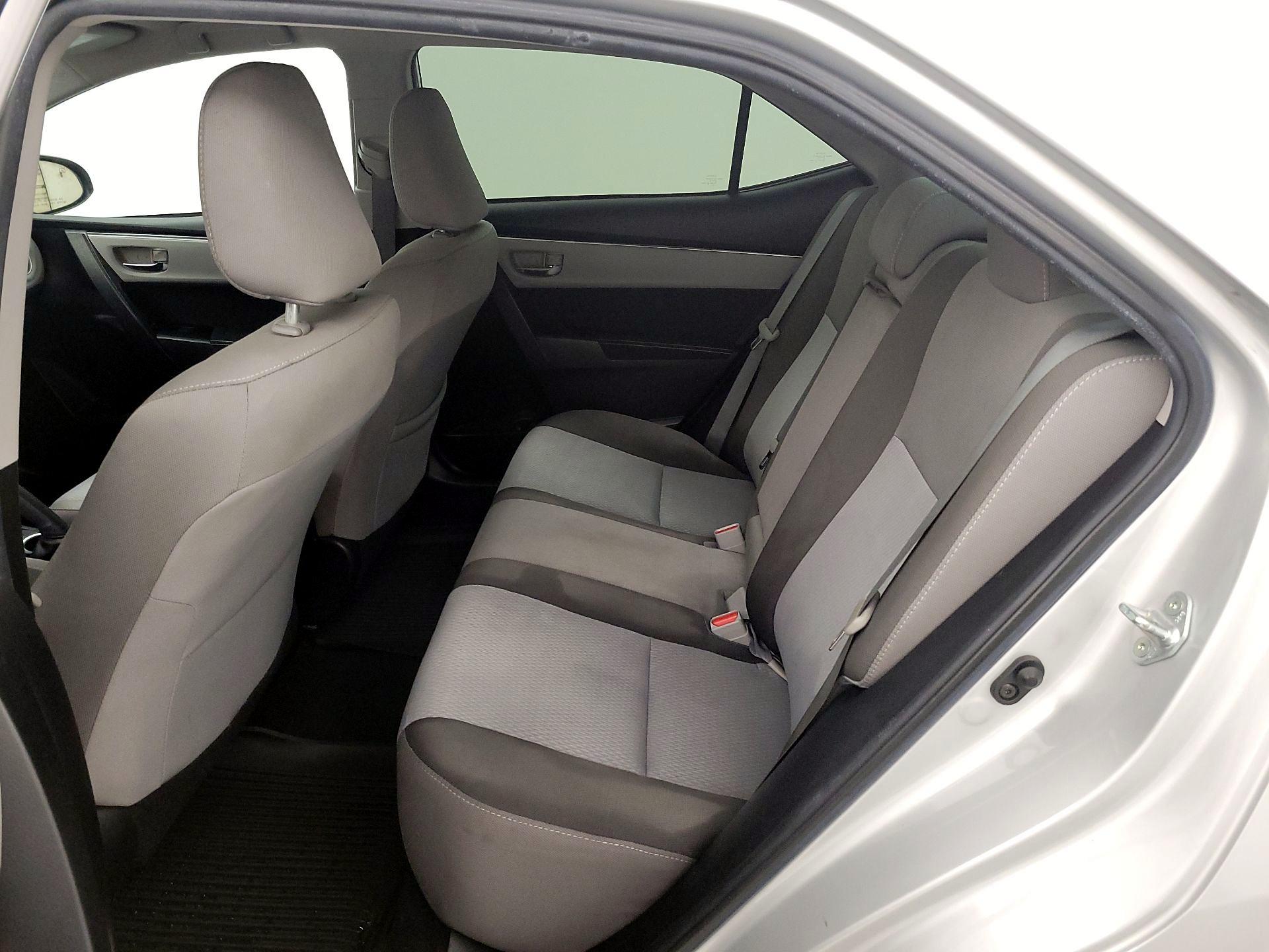 Thumbnail: 2019 Toyota Corolla - 19