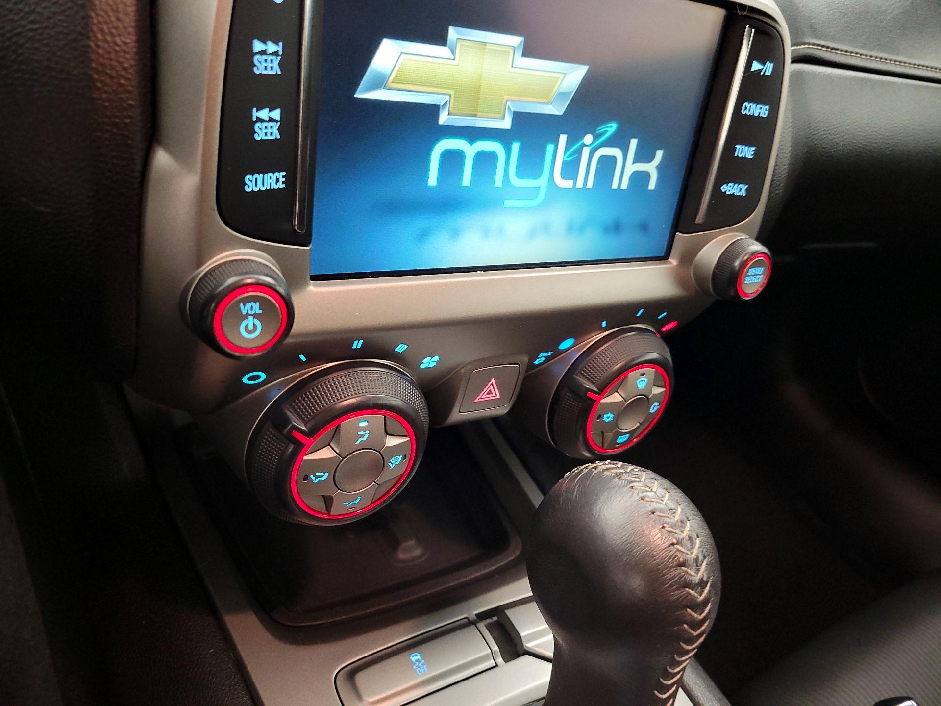 Thumbnail: 2015 Chevrolet Camaro - 16