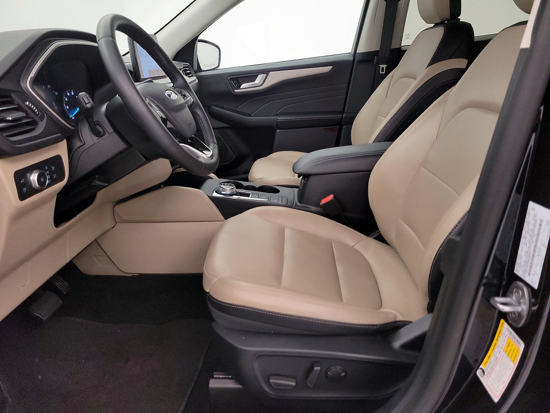 Thumbnail: 2021 Ford Escape - 11