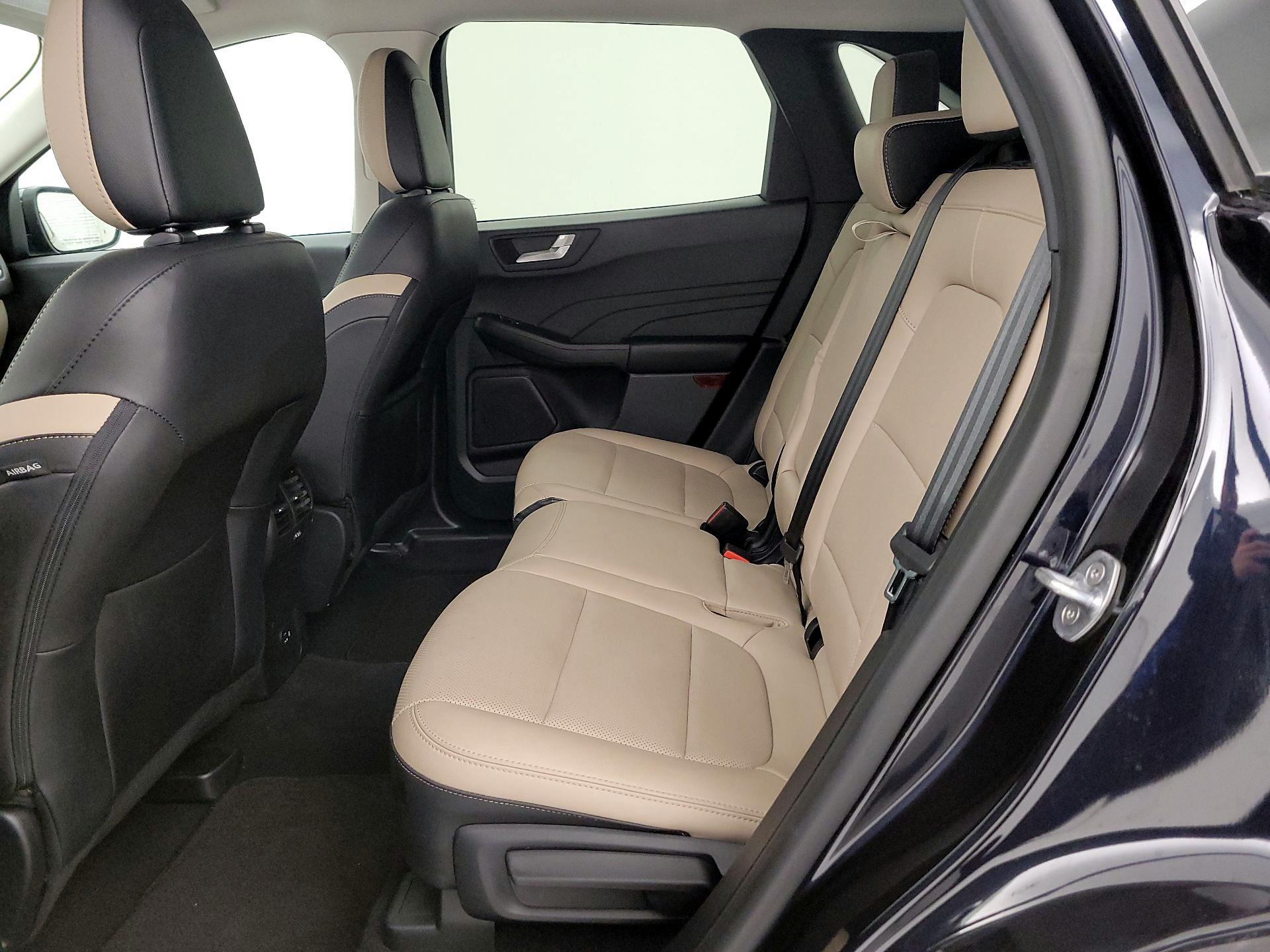 Thumbnail: 2021 Ford Escape - 19