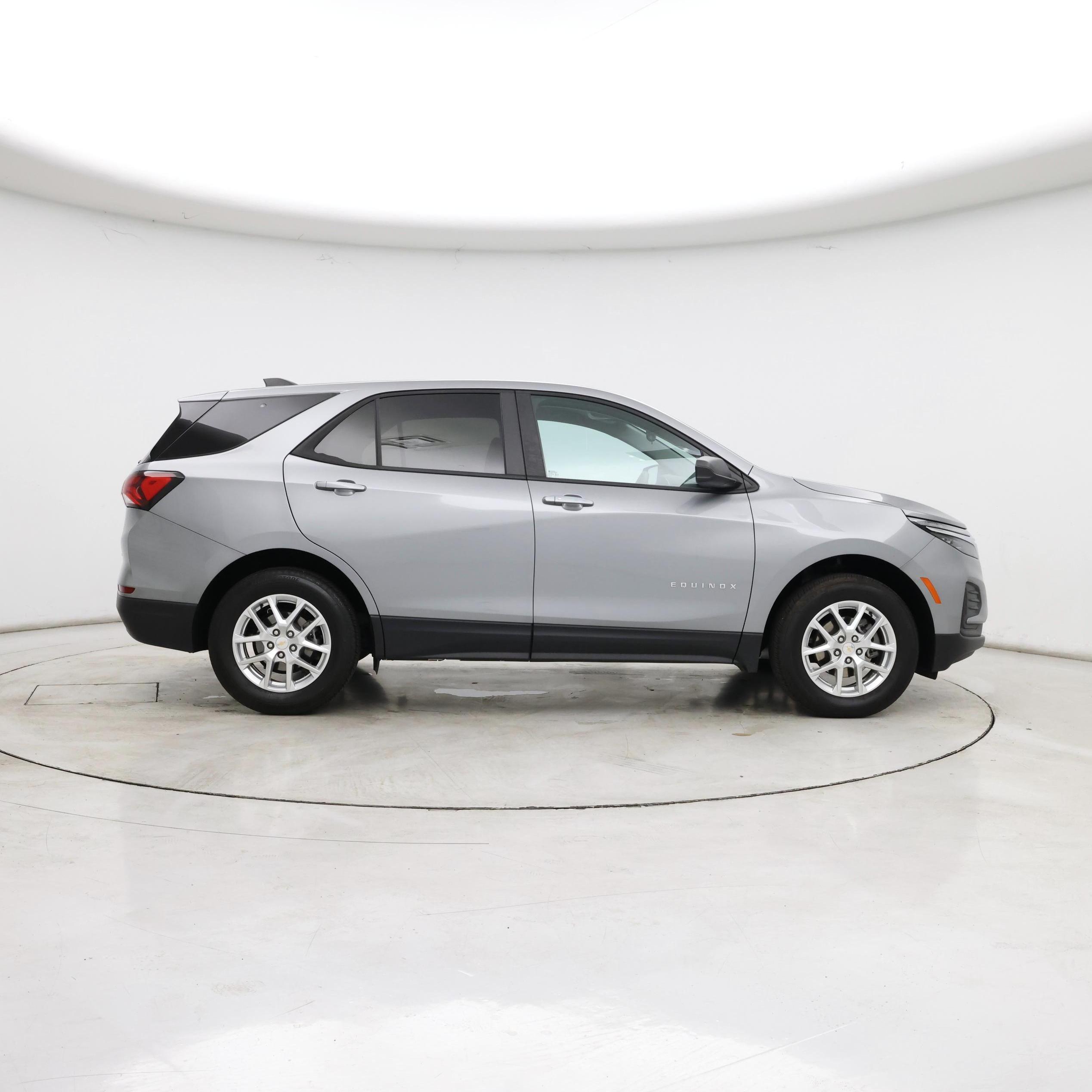 Thumbnail: 2024 Chevrolet Equinox - 7