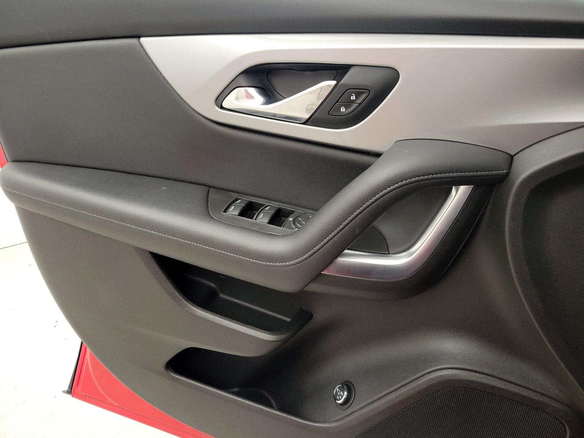 Thumbnail: 2021 Chevrolet Blazer - 12